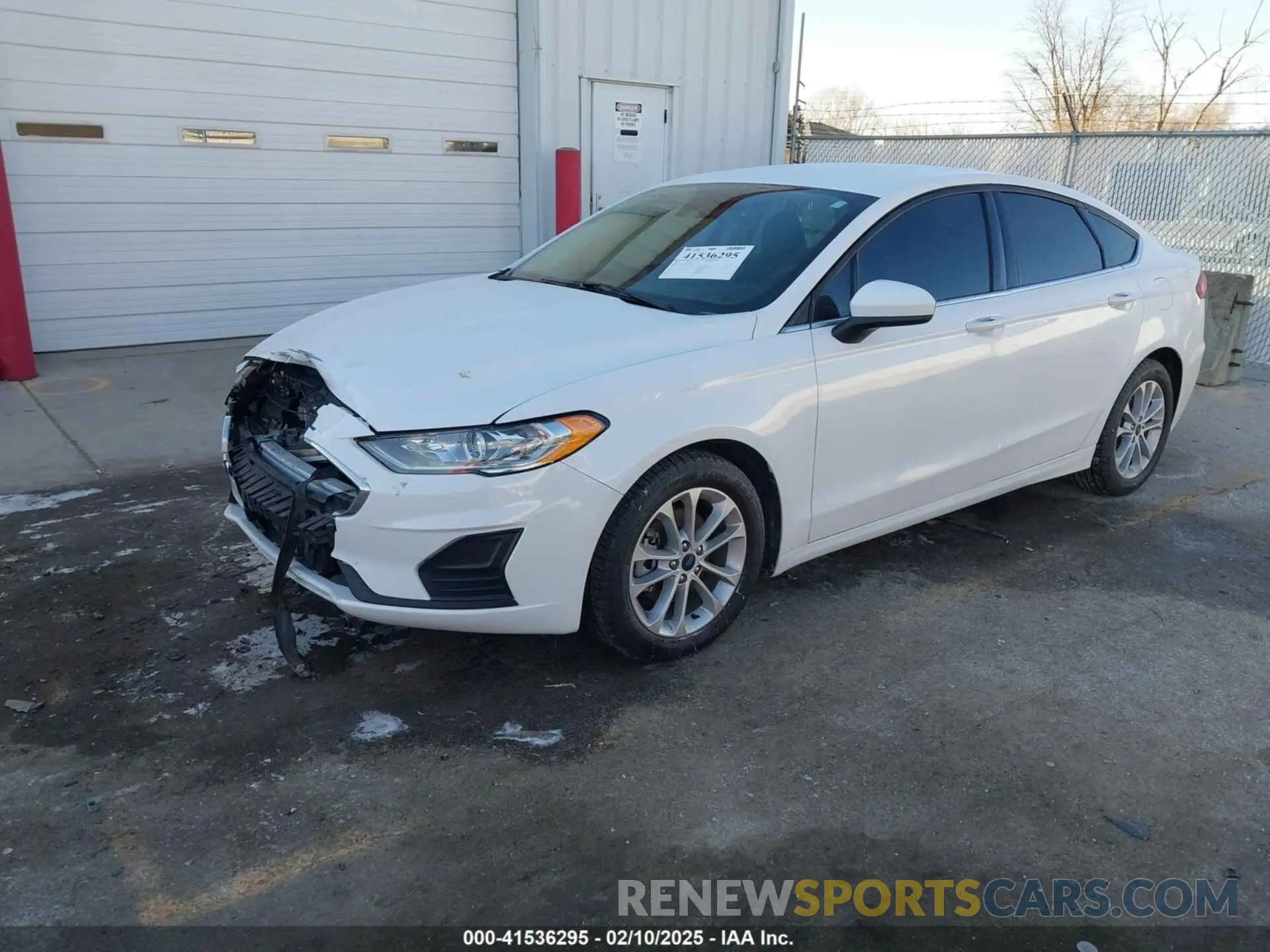 2 Photograph of a damaged car 3FA6P0HD6LR214403 FORD FUSION 2020