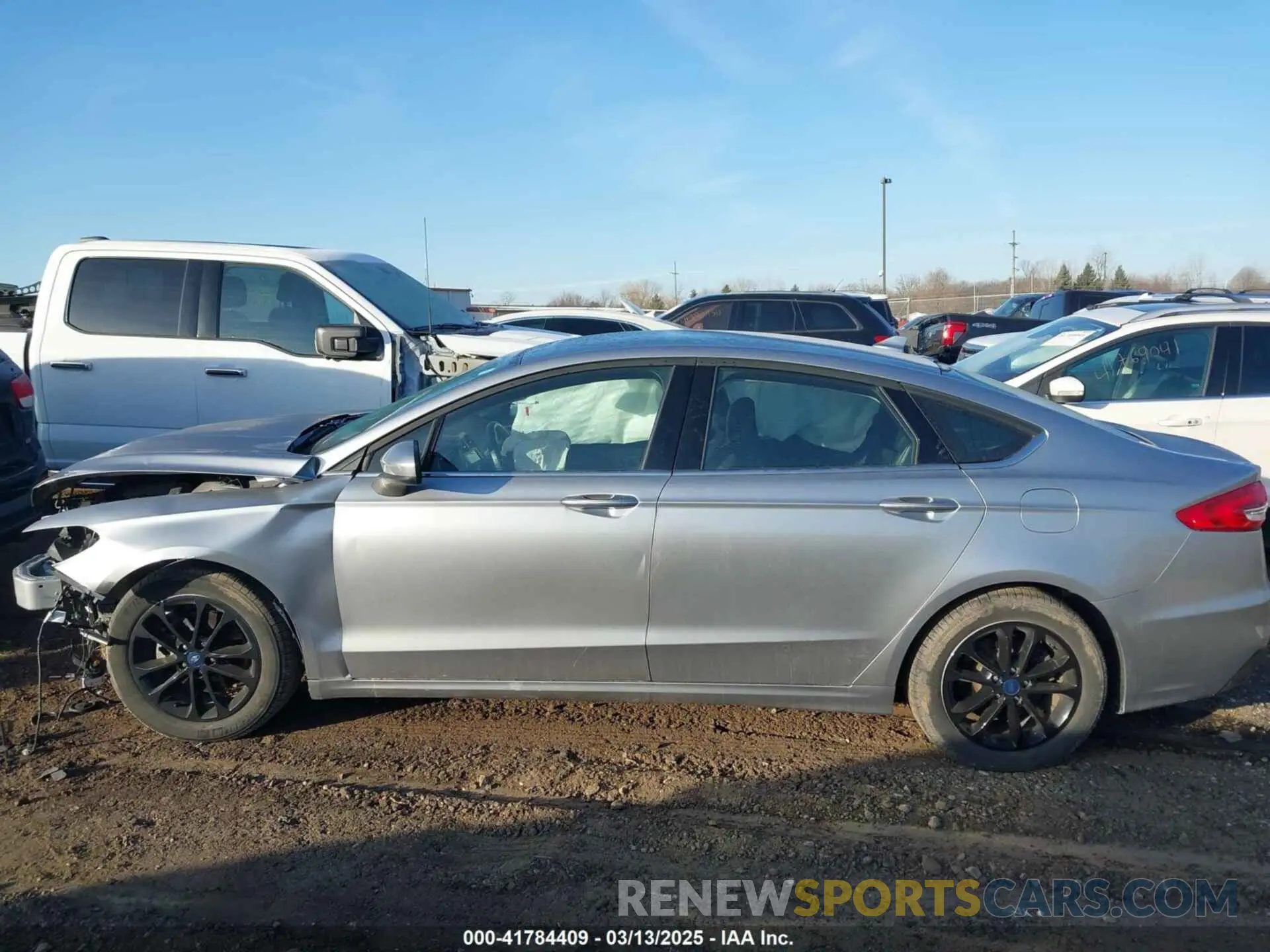 14 Фотография поврежденного автомобиля 3FA6P0HD6LR222565 FORD FUSION 2020