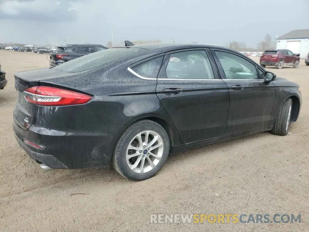 3 Photograph of a damaged car 3FA6P0HD6LR245330 FORD FUSION 2020