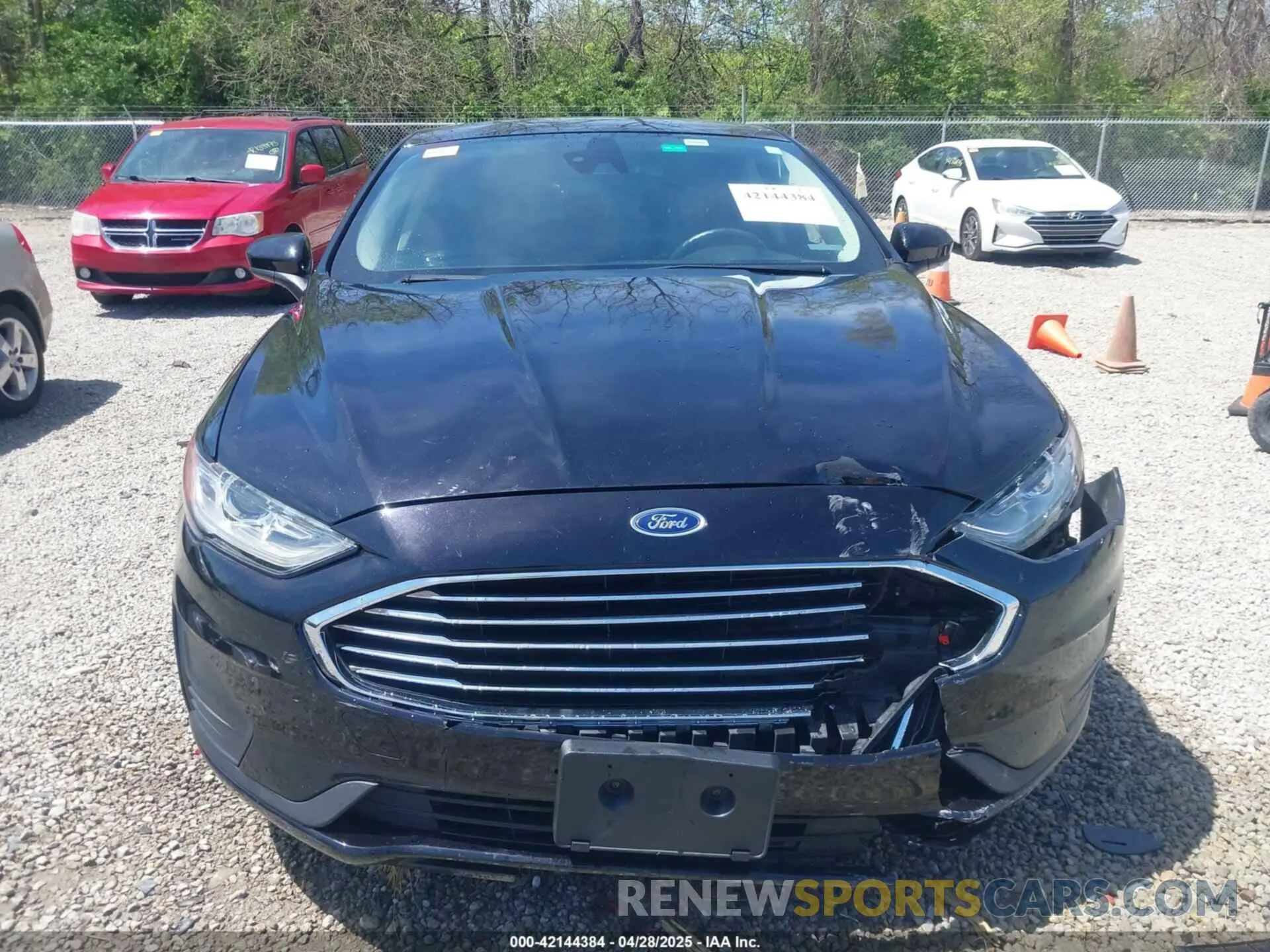 13 Фотография поврежденного автомобиля 3FA6P0HD7LR161601 FORD FUSION 2020