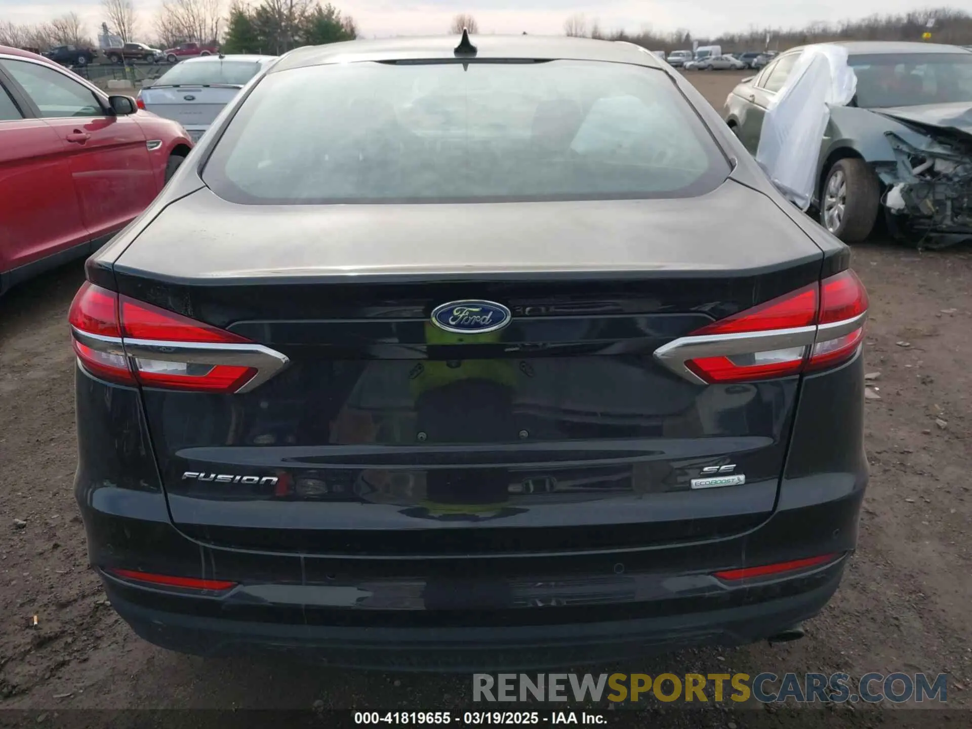 16 Photograph of a damaged car 3FA6P0HD7LR163705 FORD FUSION 2020