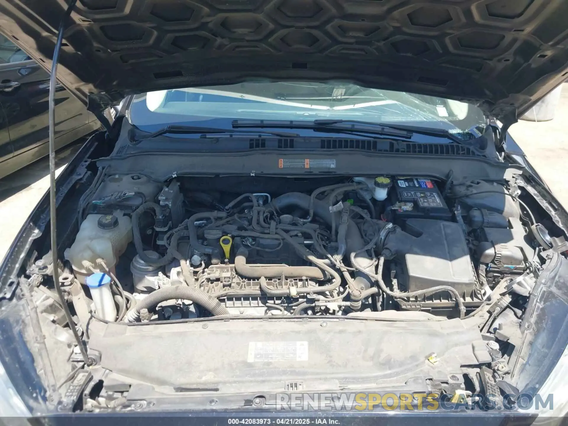 10 Photograph of a damaged car 3FA6P0HD7LR170850 FORD FUSION 2020
