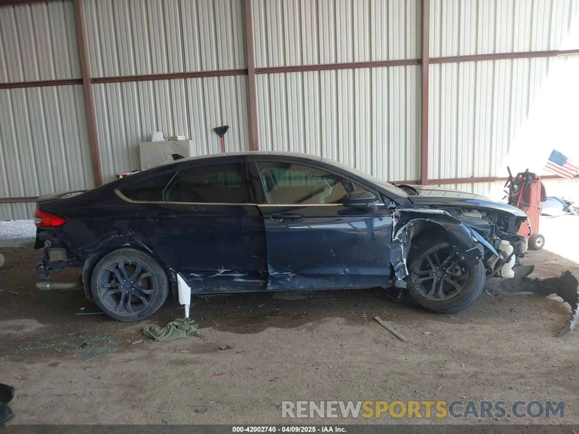 12 Photograph of a damaged car 3FA6P0HD7LR245563 FORD FUSION 2020