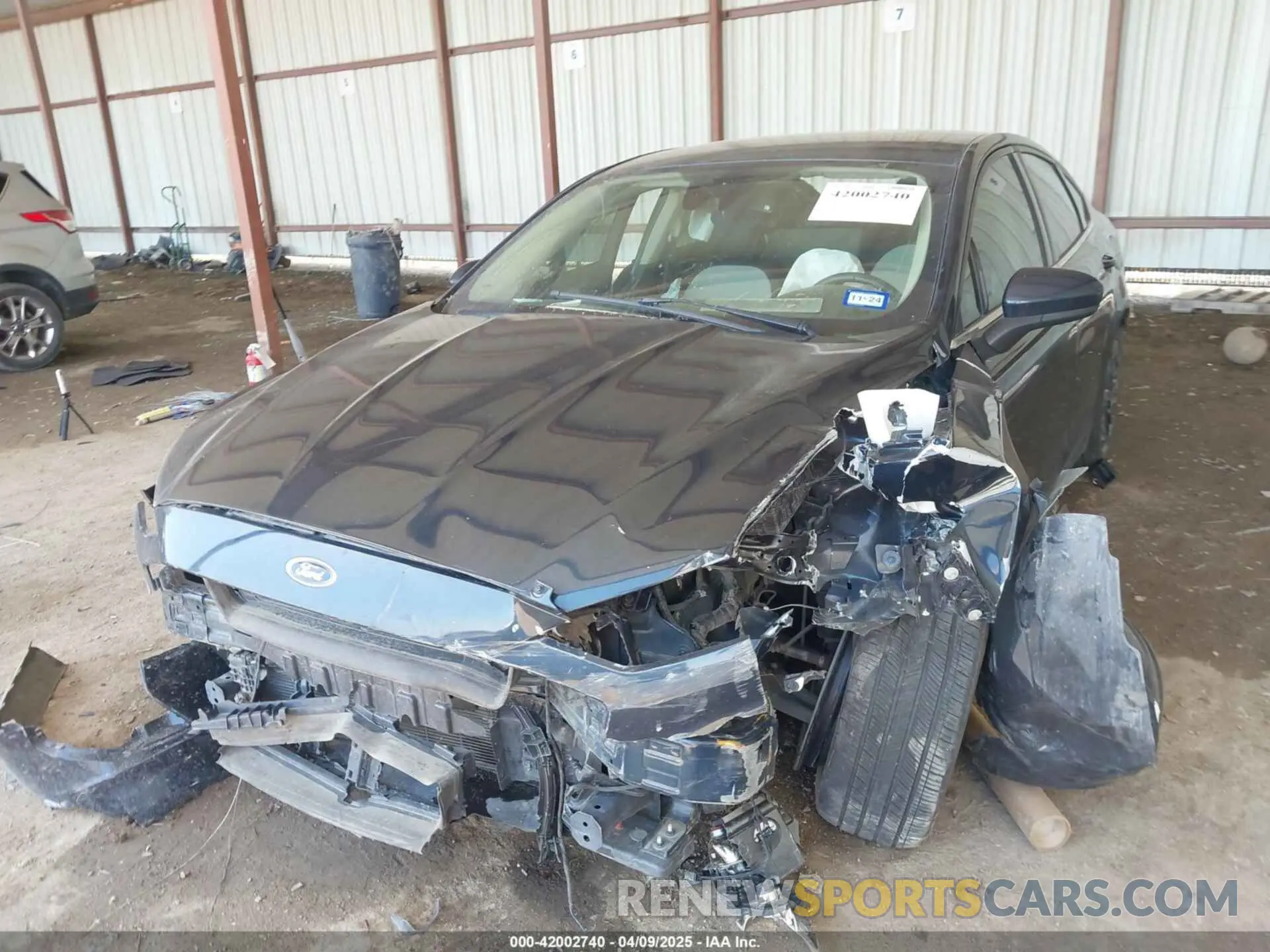 2 Photograph of a damaged car 3FA6P0HD7LR245563 FORD FUSION 2020