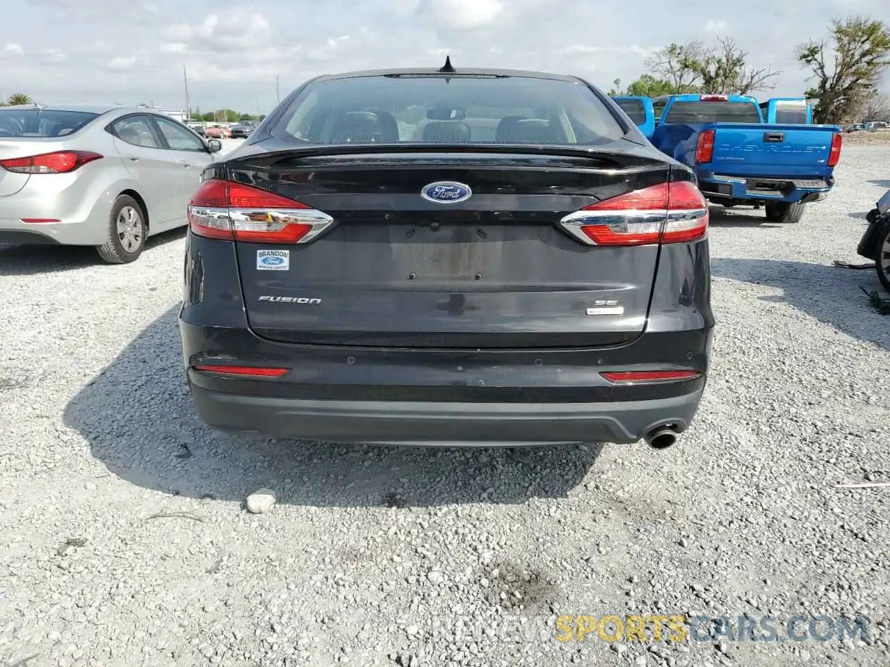 6 Фотография поврежденного автомобиля 3FA6P0HD7LR261102 FORD FUSION 2020