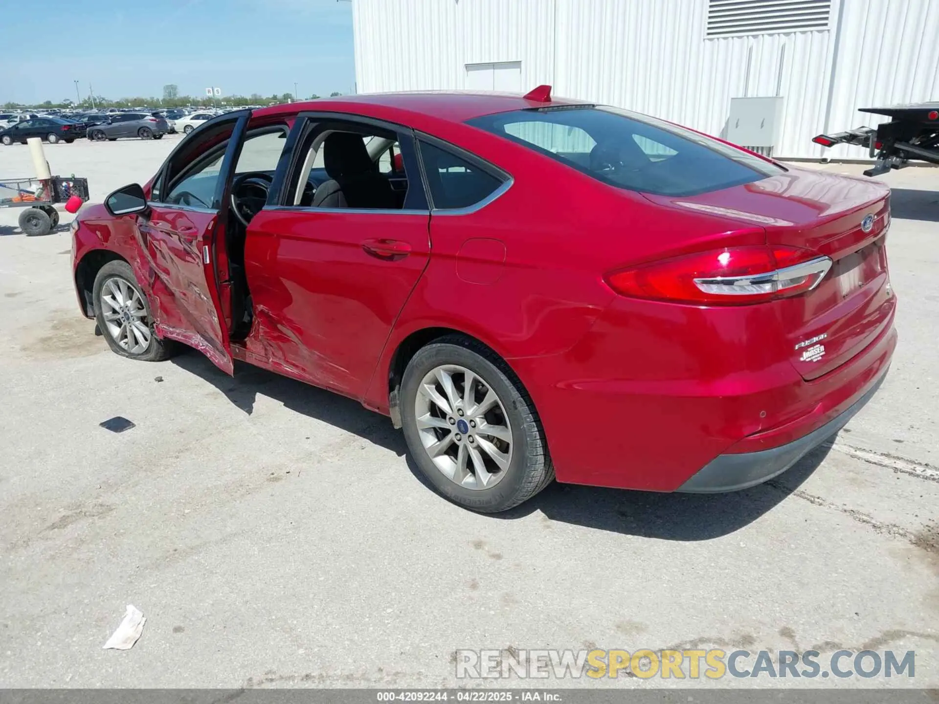 3 Photograph of a damaged car 3FA6P0HD8LR104422 FORD FUSION 2020