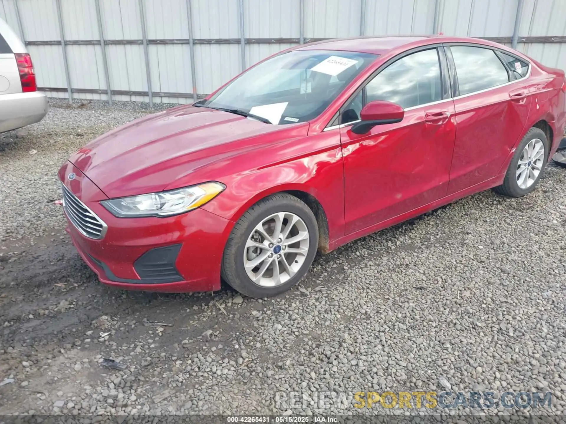 2 Photograph of a damaged car 3FA6P0HD8LR107403 FORD FUSION 2020