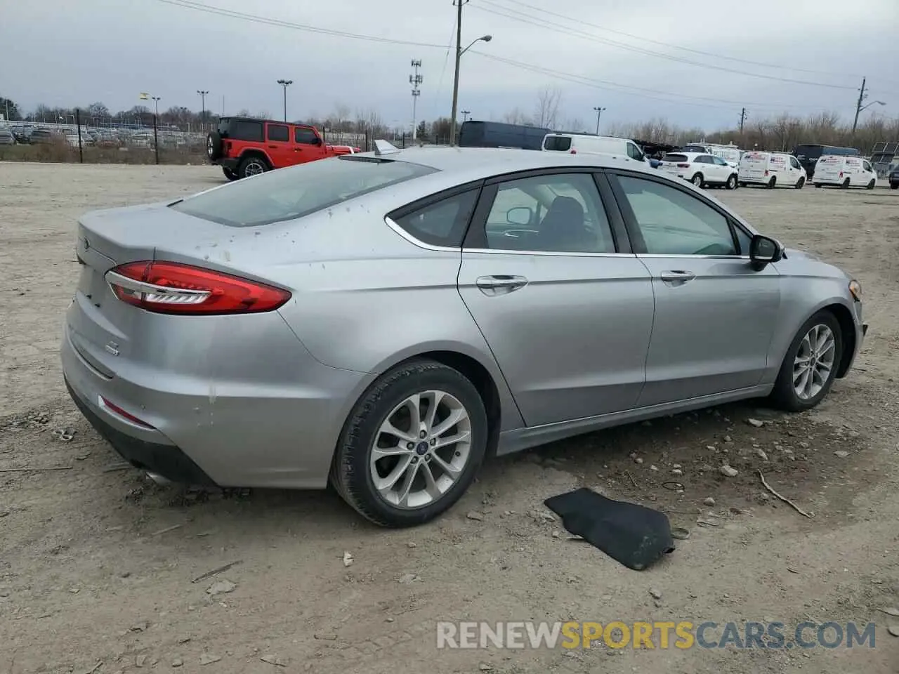 3 Фотография поврежденного автомобиля 3FA6P0HD8LR124038 FORD FUSION 2020
