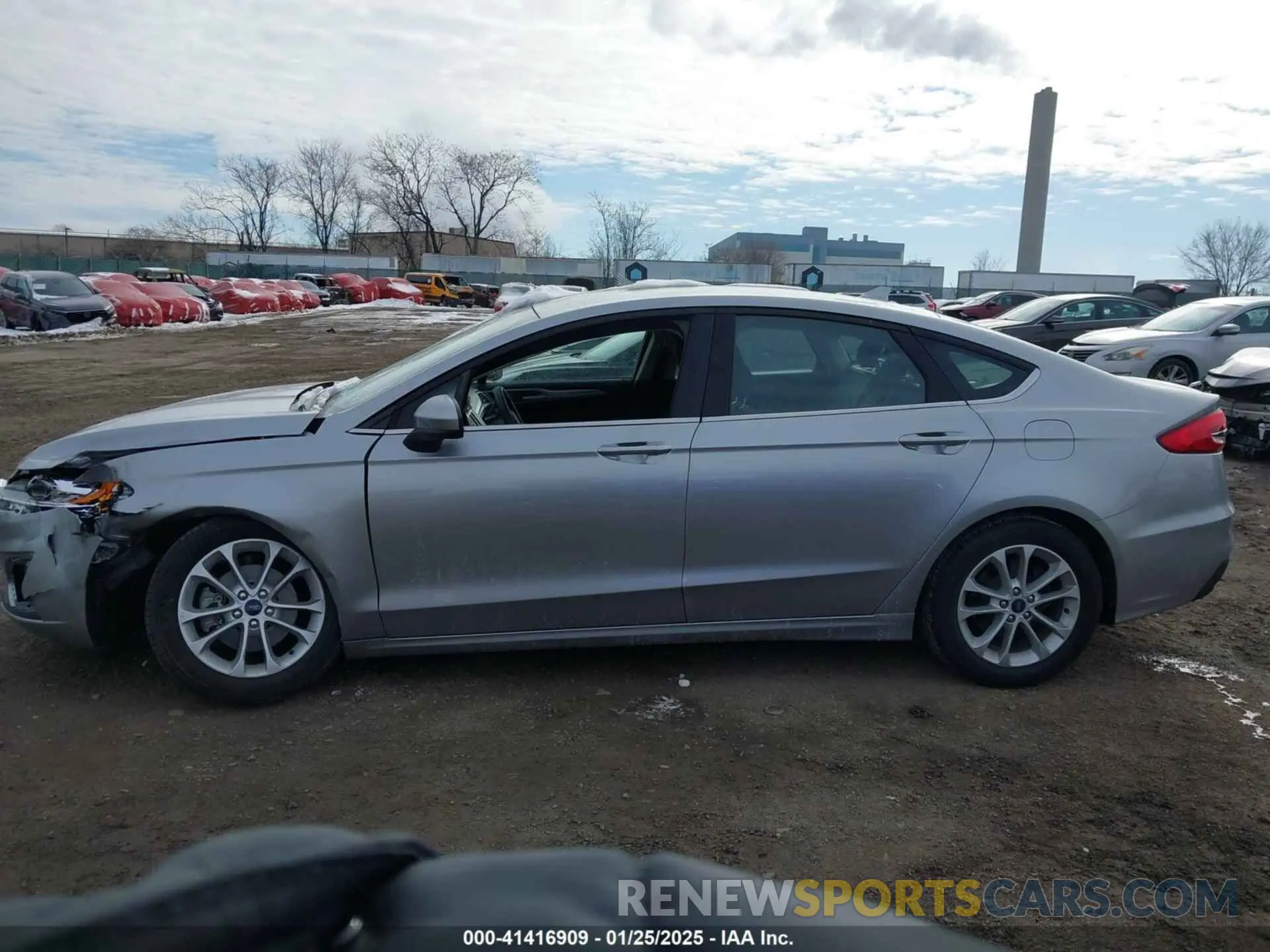 13 Фотография поврежденного автомобиля 3FA6P0HD8LR159257 FORD FUSION 2020
