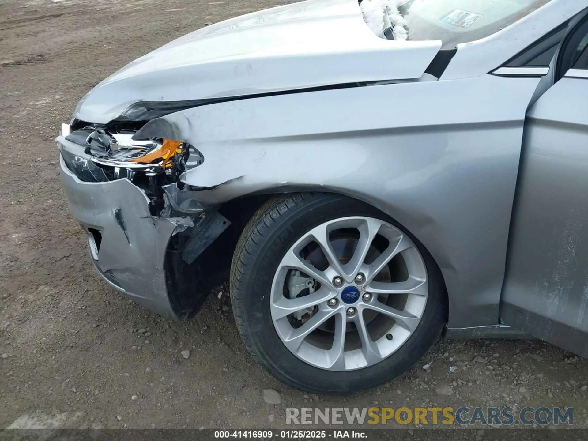 6 Фотография поврежденного автомобиля 3FA6P0HD8LR159257 FORD FUSION 2020