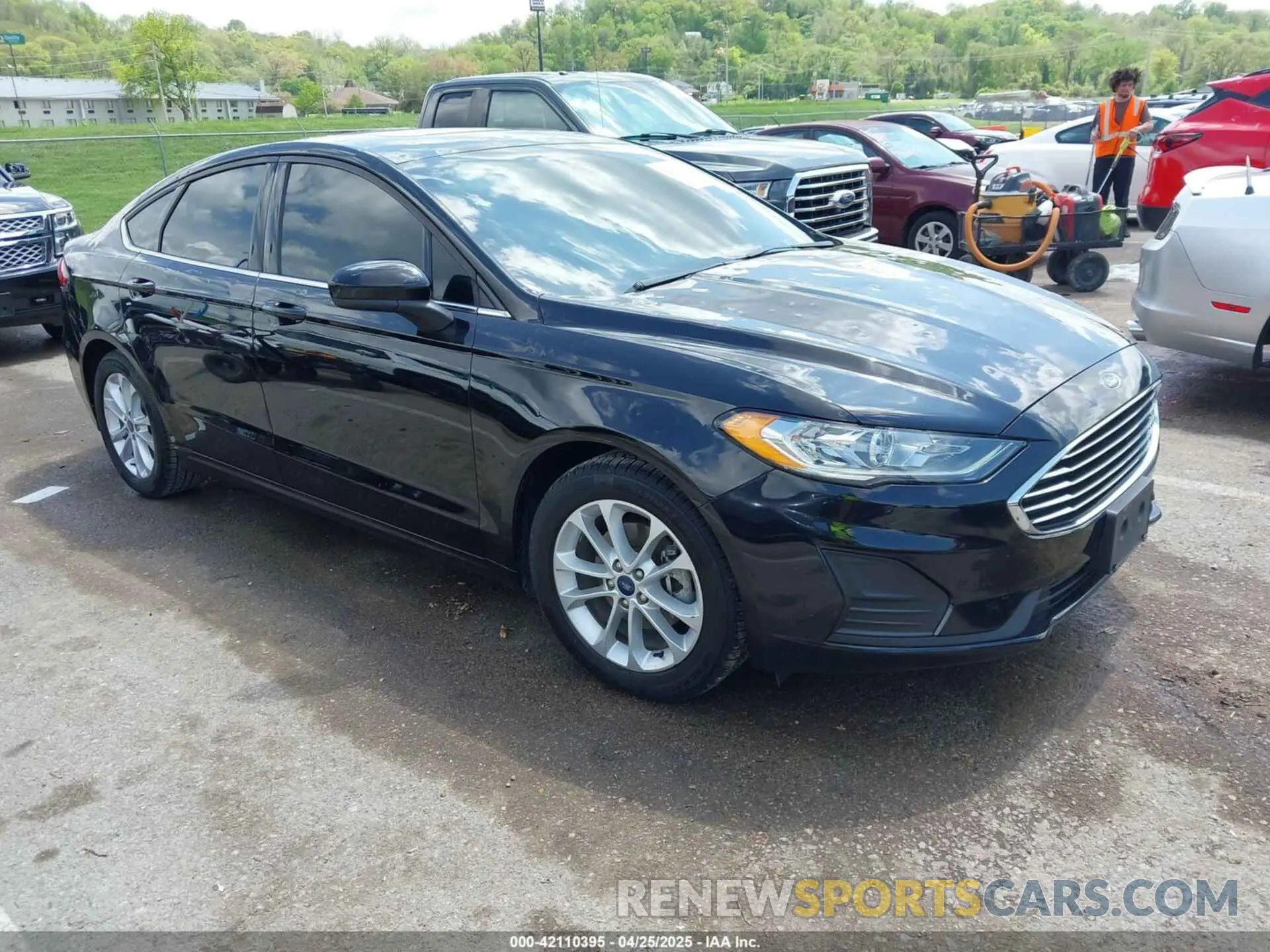 1 Photograph of a damaged car 3FA6P0HD8LR256216 FORD FUSION 2020