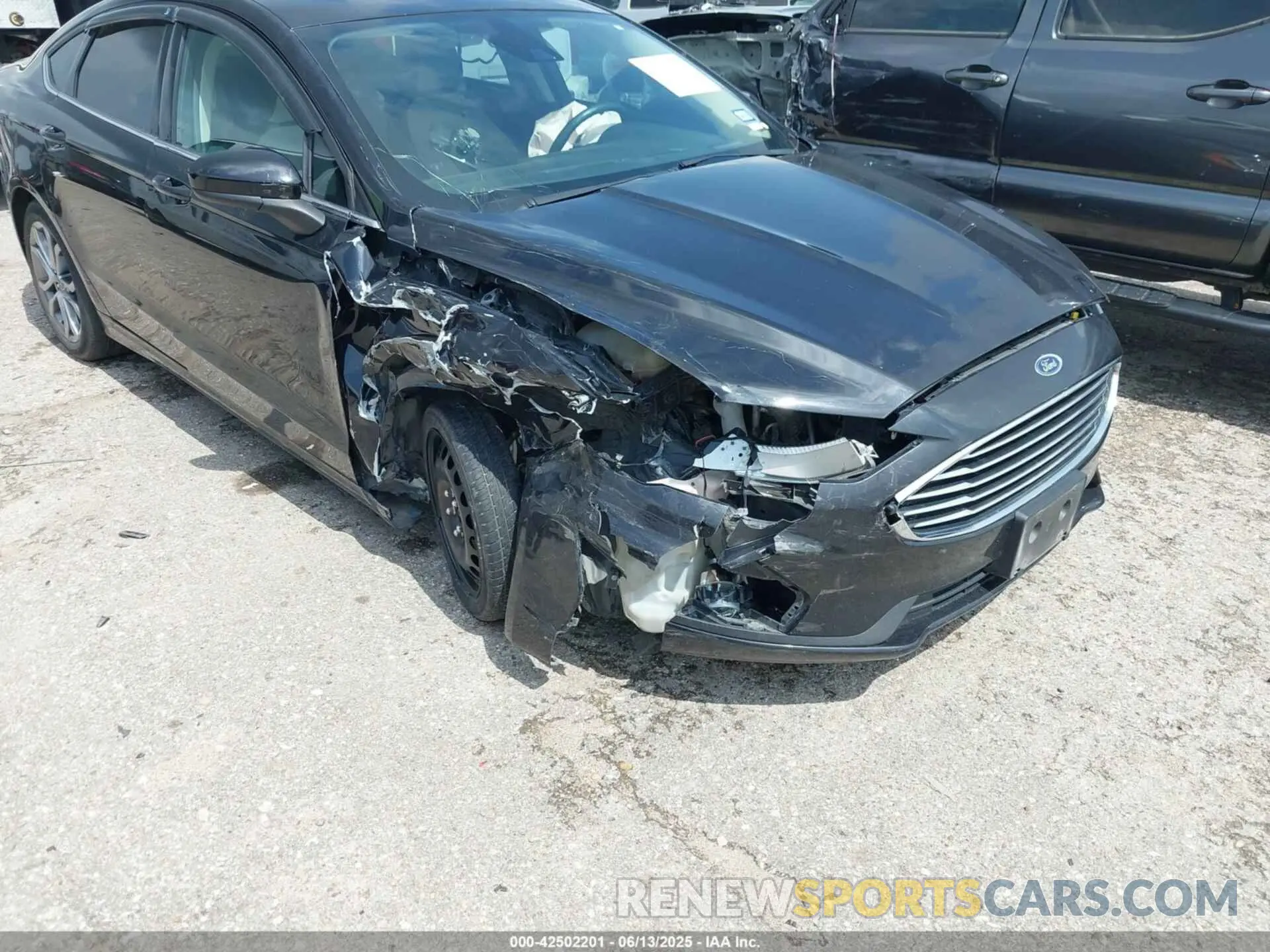 6 Фотография поврежденного автомобиля 3FA6P0HD9LR111430 FORD FUSION 2020