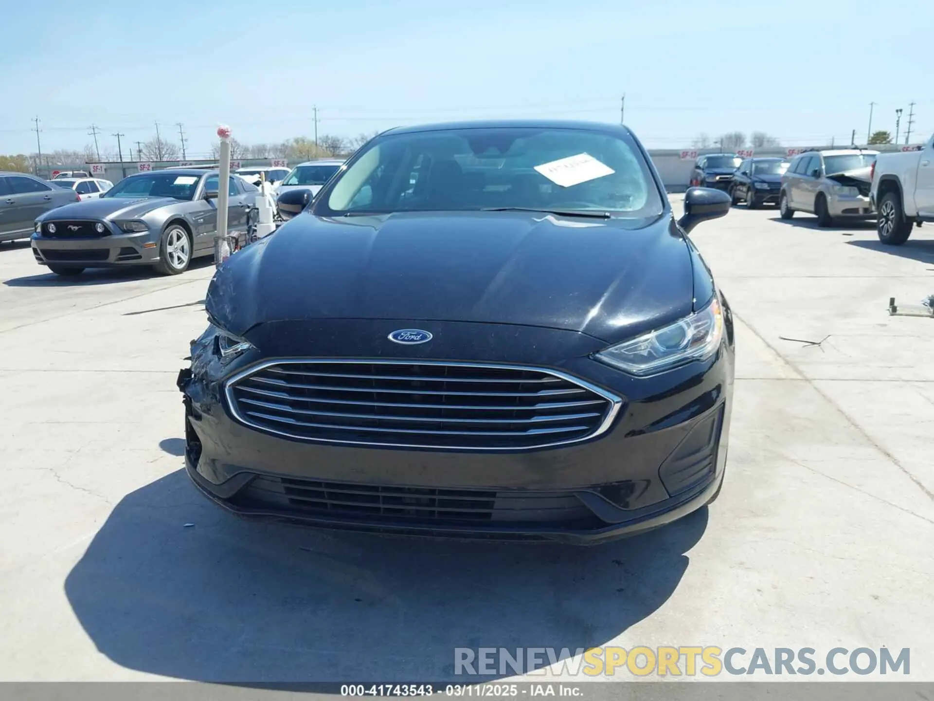 13 Photograph of a damaged car 3FA6P0HD9LR142841 FORD FUSION 2020
