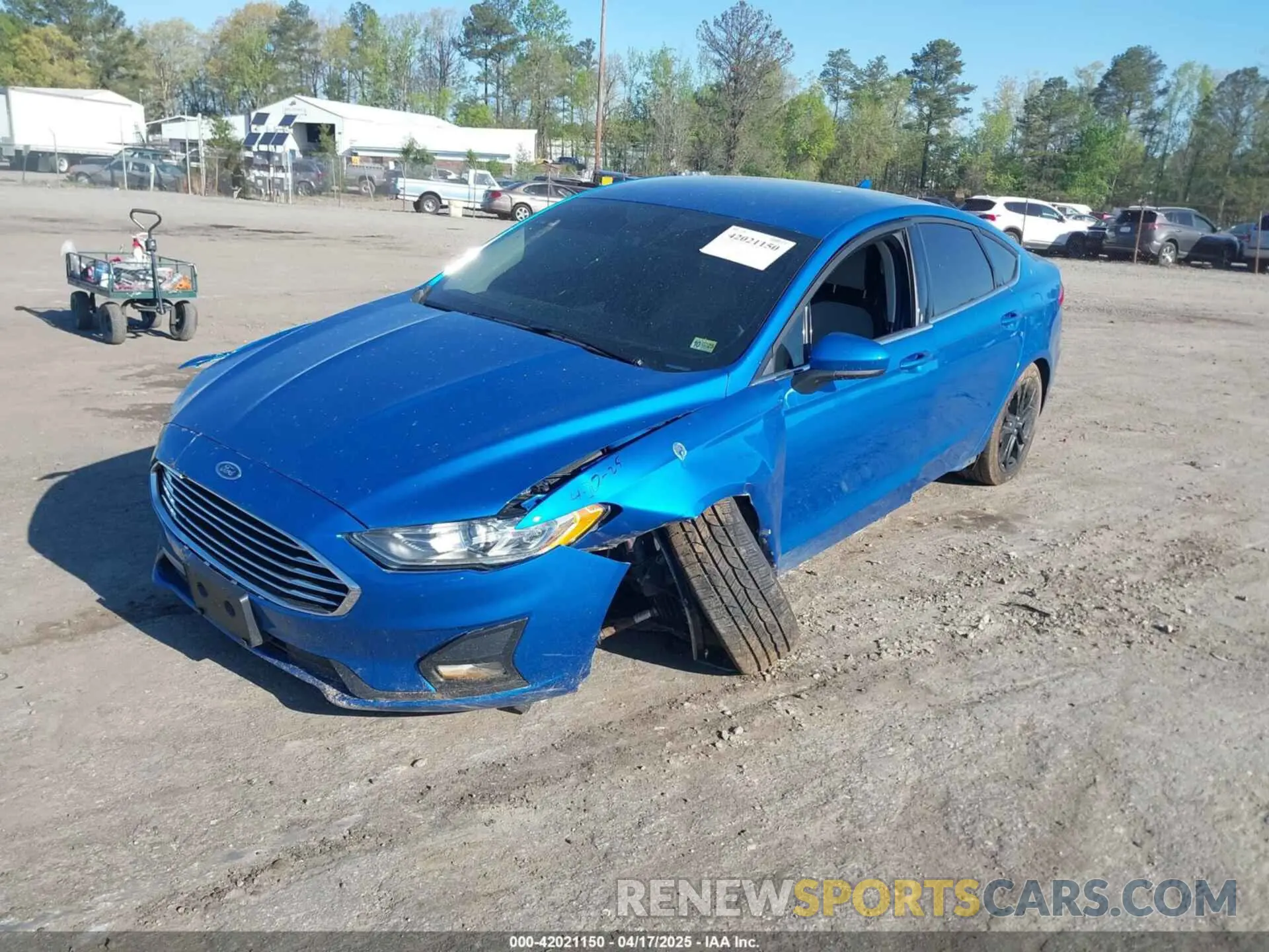 2 Photograph of a damaged car 3FA6P0HD9LR161924 FORD FUSION 2020