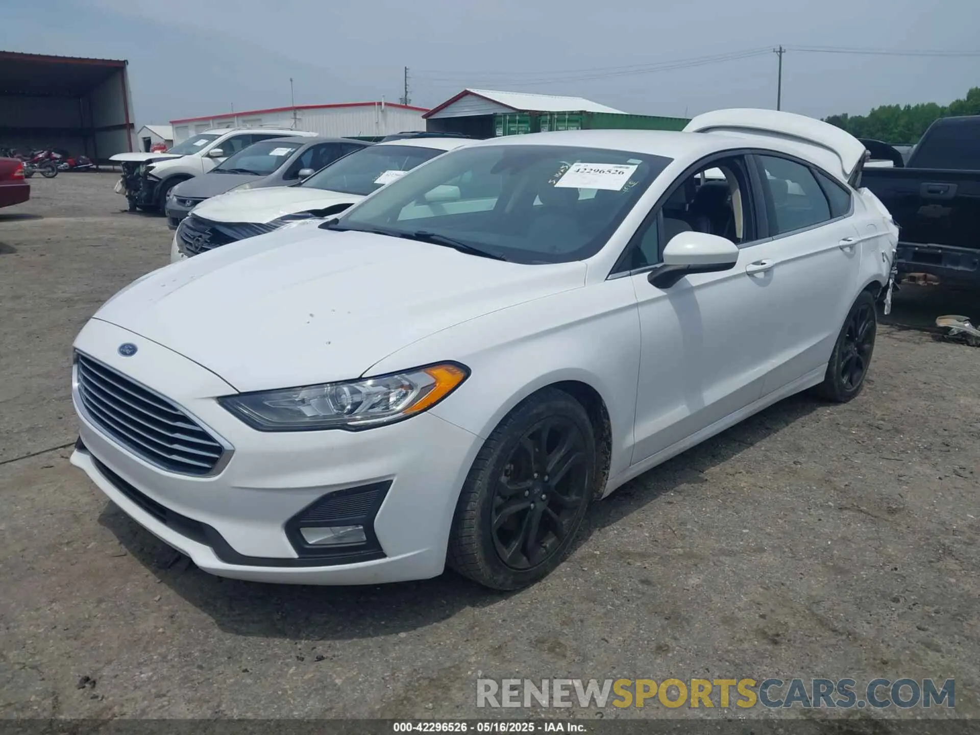 2 Photograph of a damaged car 3FA6P0HD9LR226500 FORD FUSION 2020