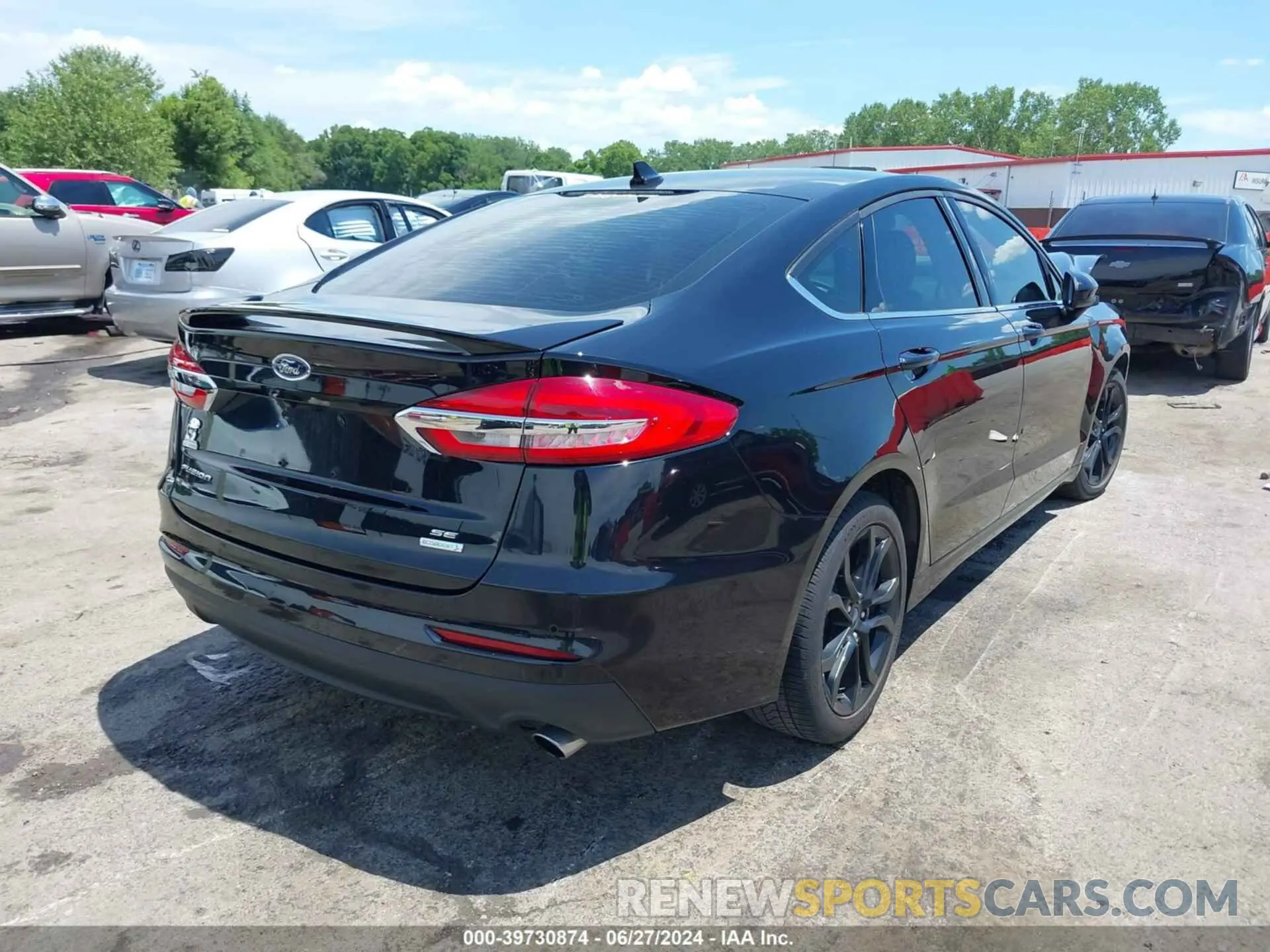 4 Фотография поврежденного автомобиля 3FA6P0HD9LR234483 FORD FUSION 2020