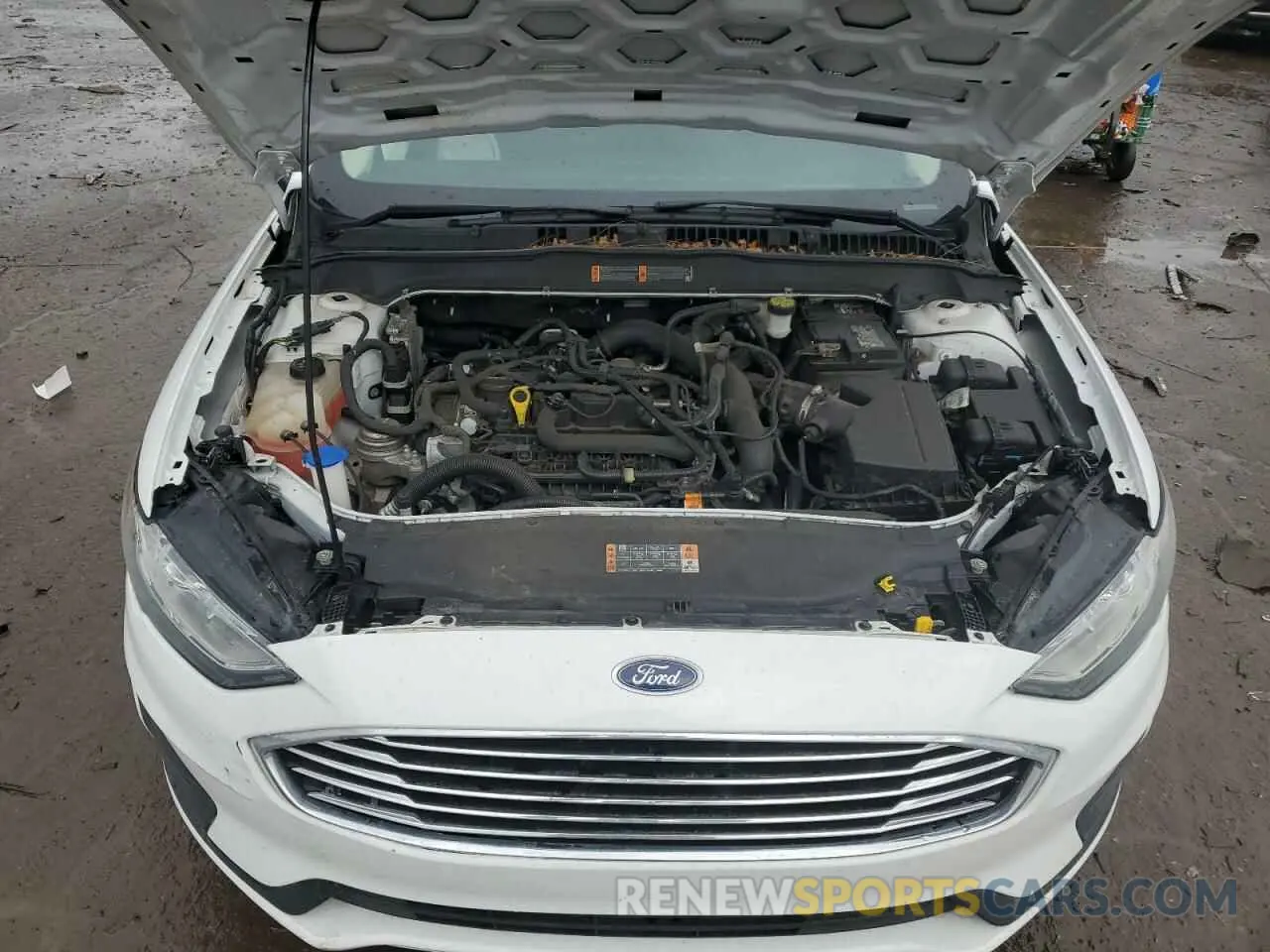 12 Фотография поврежденного автомобиля 3FA6P0HD9LR263756 FORD FUSION 2020