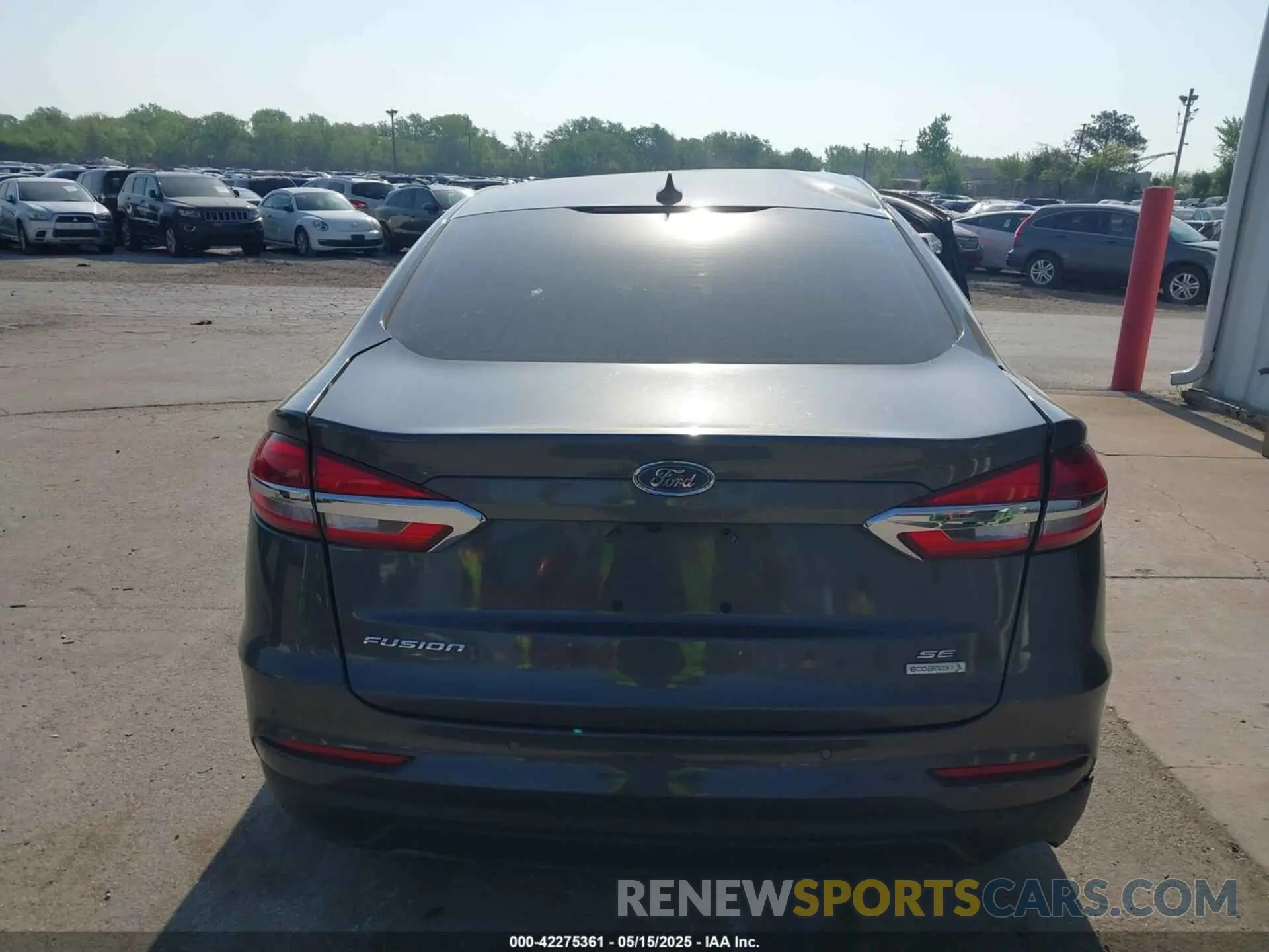 17 Фотография поврежденного автомобиля 3FA6P0HDXLR150138 FORD FUSION 2020