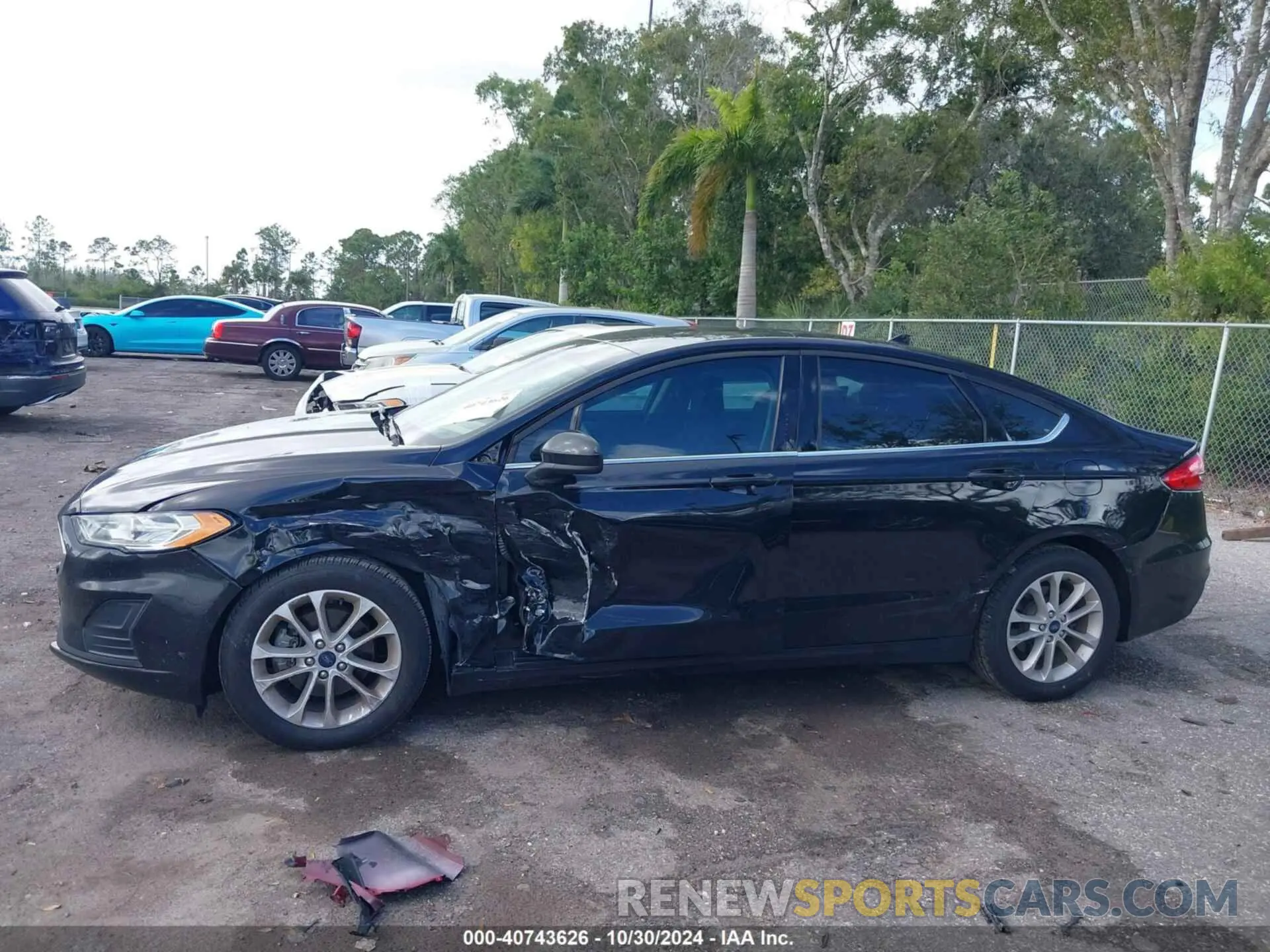 14 Фотография поврежденного автомобиля 3FA6P0HDXLR170082 FORD FUSION 2020