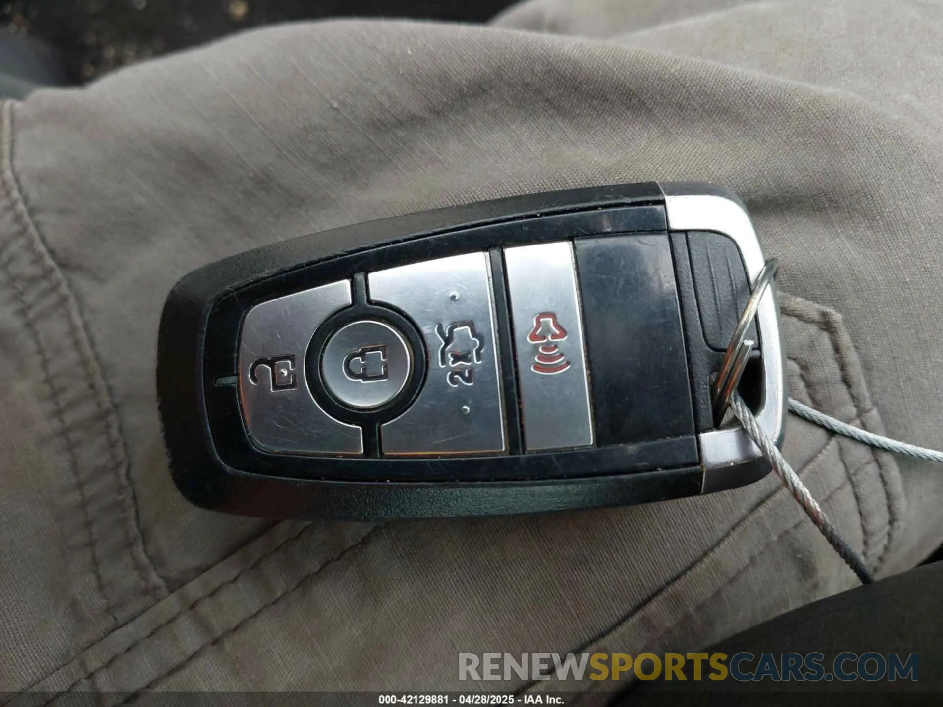 11 Photograph of a damaged car 3FA6P0HDXLR188646 FORD FUSION 2020