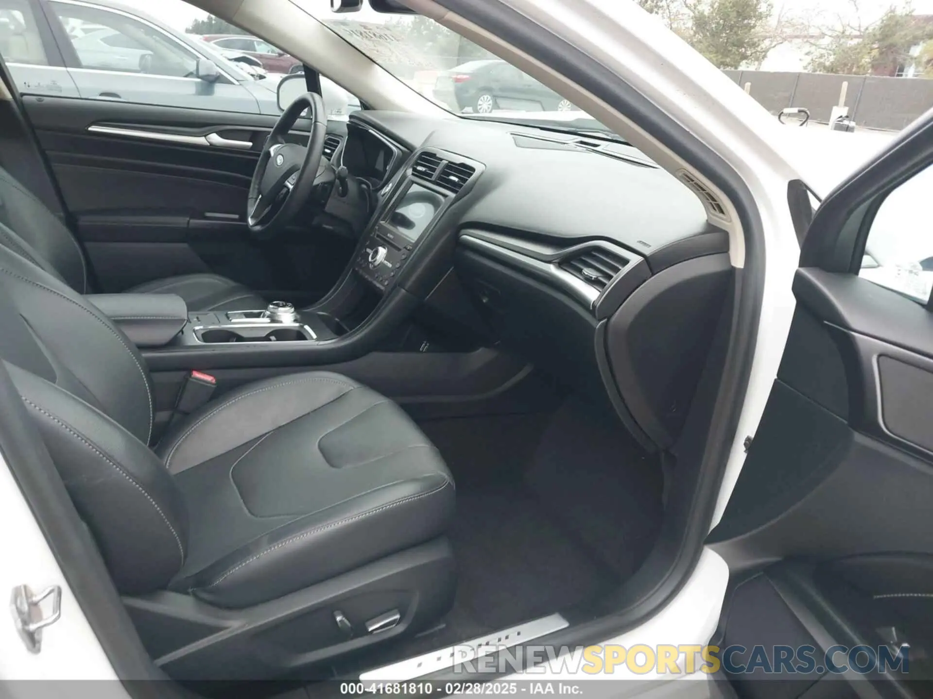 5 Photograph of a damaged car 3FA6P0K92LR103416 FORD FUSION 2020