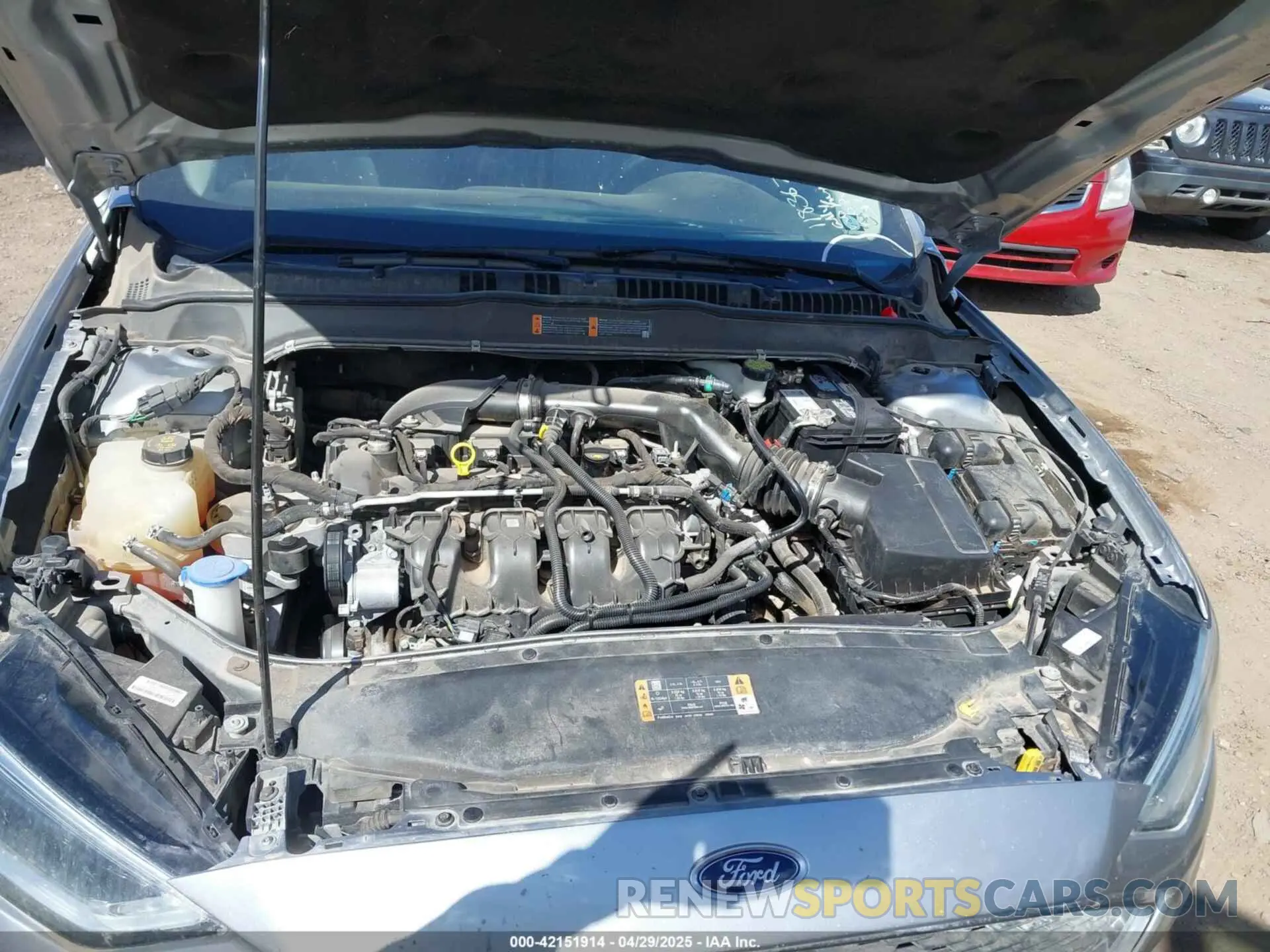 10 Фотография поврежденного автомобиля 3FA6P0K92LR118367 FORD FUSION 2020