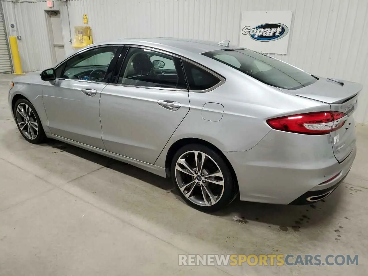2 Фотография поврежденного автомобиля 3FA6P0K93LR193398 FORD FUSION 2020