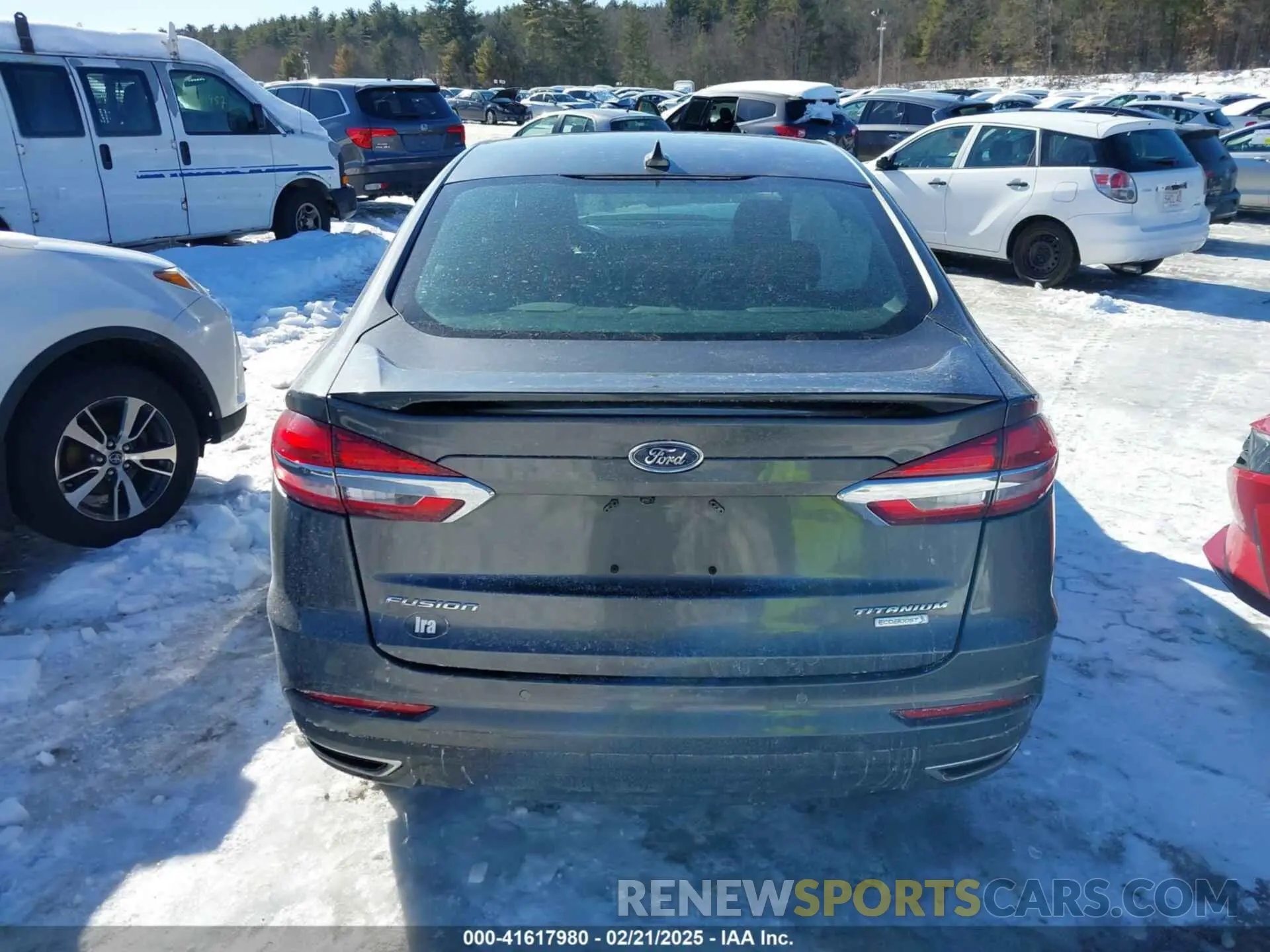 16 Photograph of a damaged car 3FA6P0K95LR138516 FORD FUSION 2020
