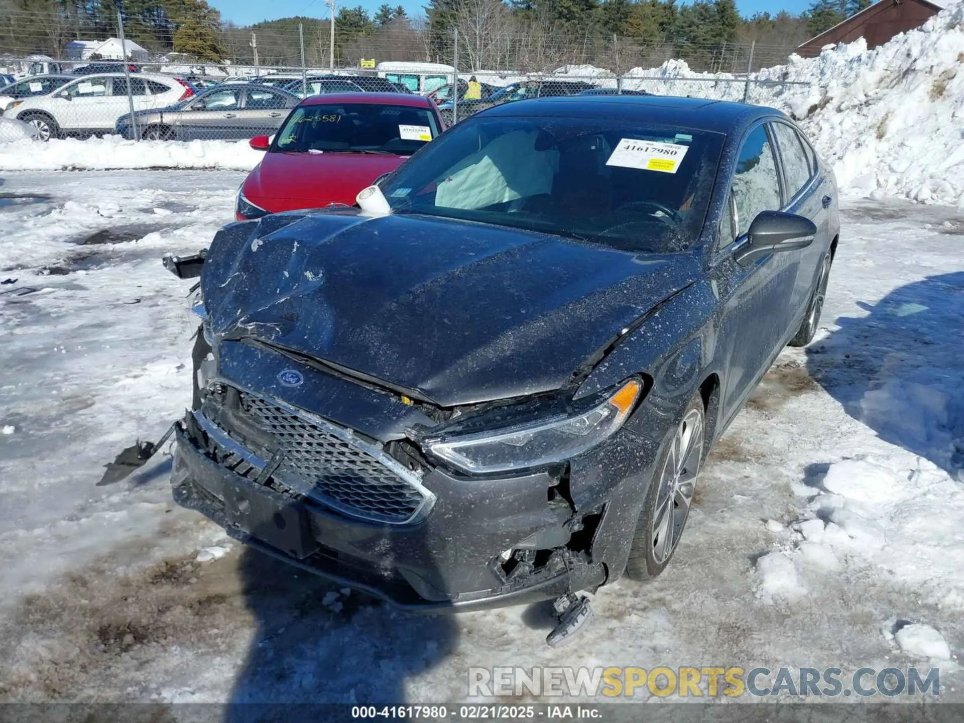 2 Photograph of a damaged car 3FA6P0K95LR138516 FORD FUSION 2020