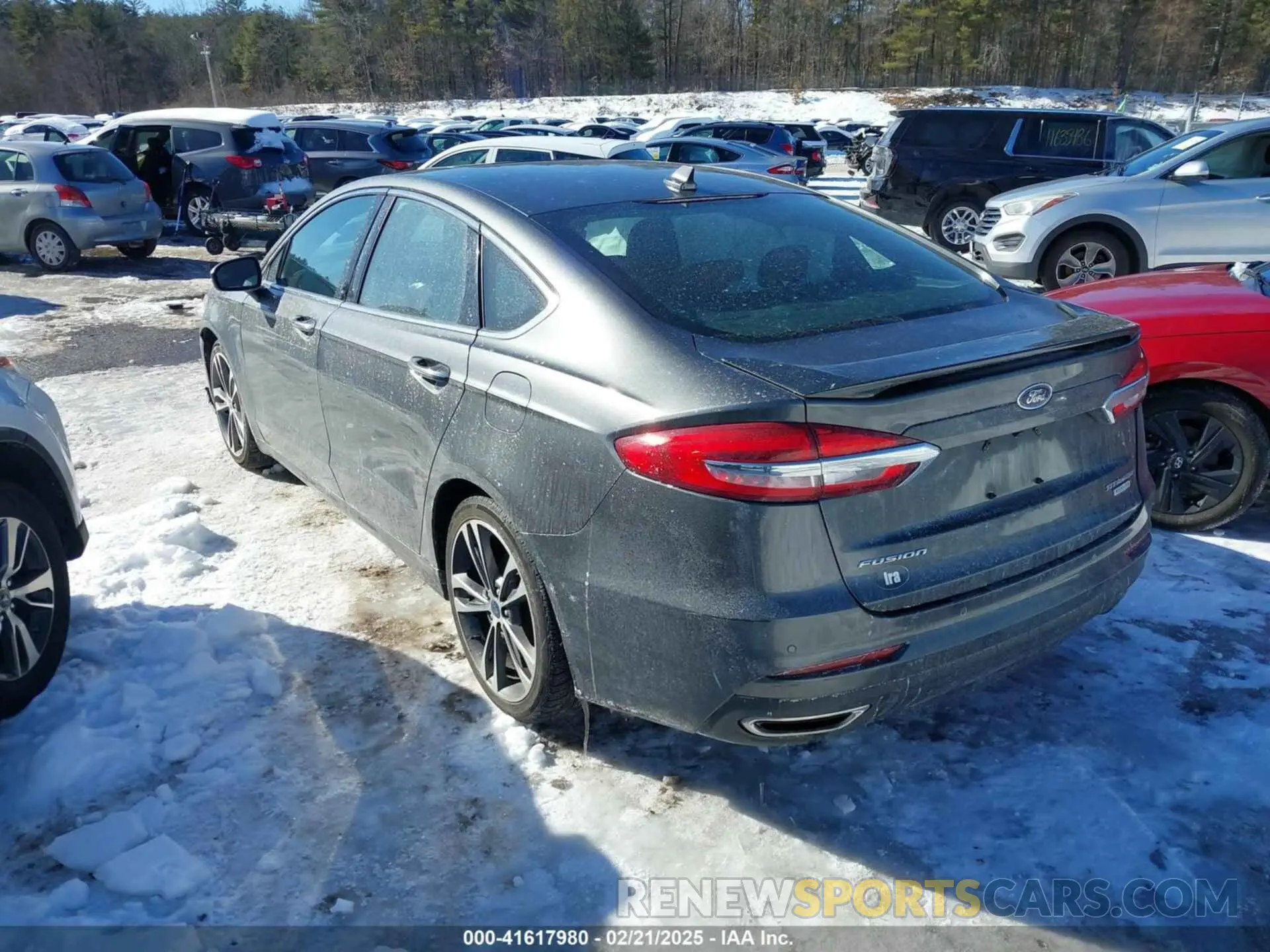 3 Photograph of a damaged car 3FA6P0K95LR138516 FORD FUSION 2020