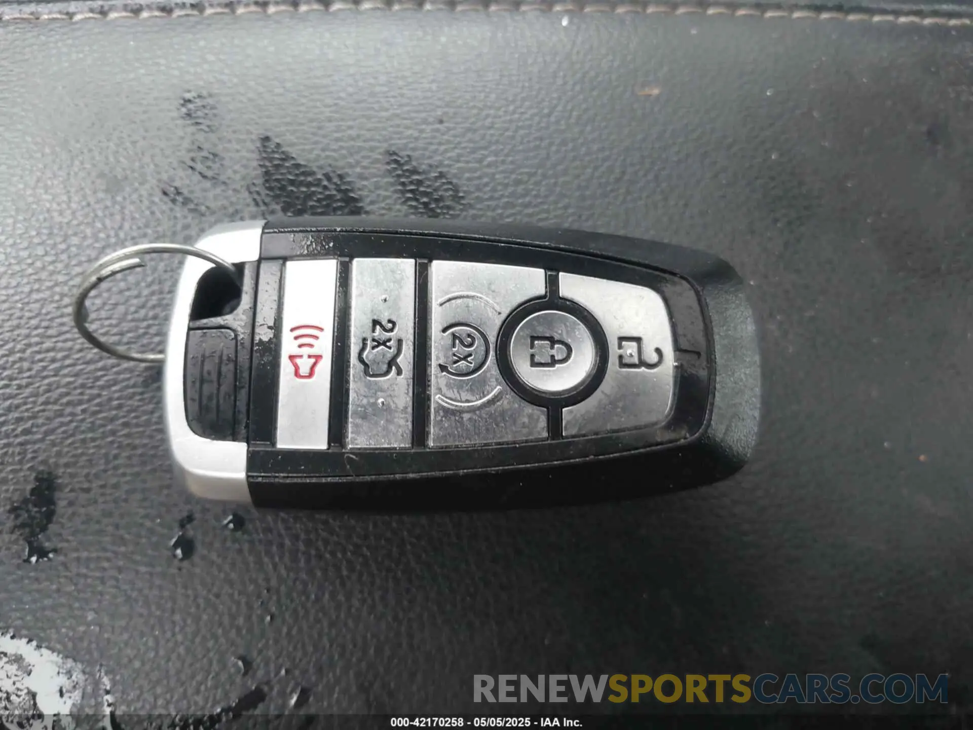 11 Photograph of a damaged car 3FA6P0K97LR192657 FORD FUSION 2020