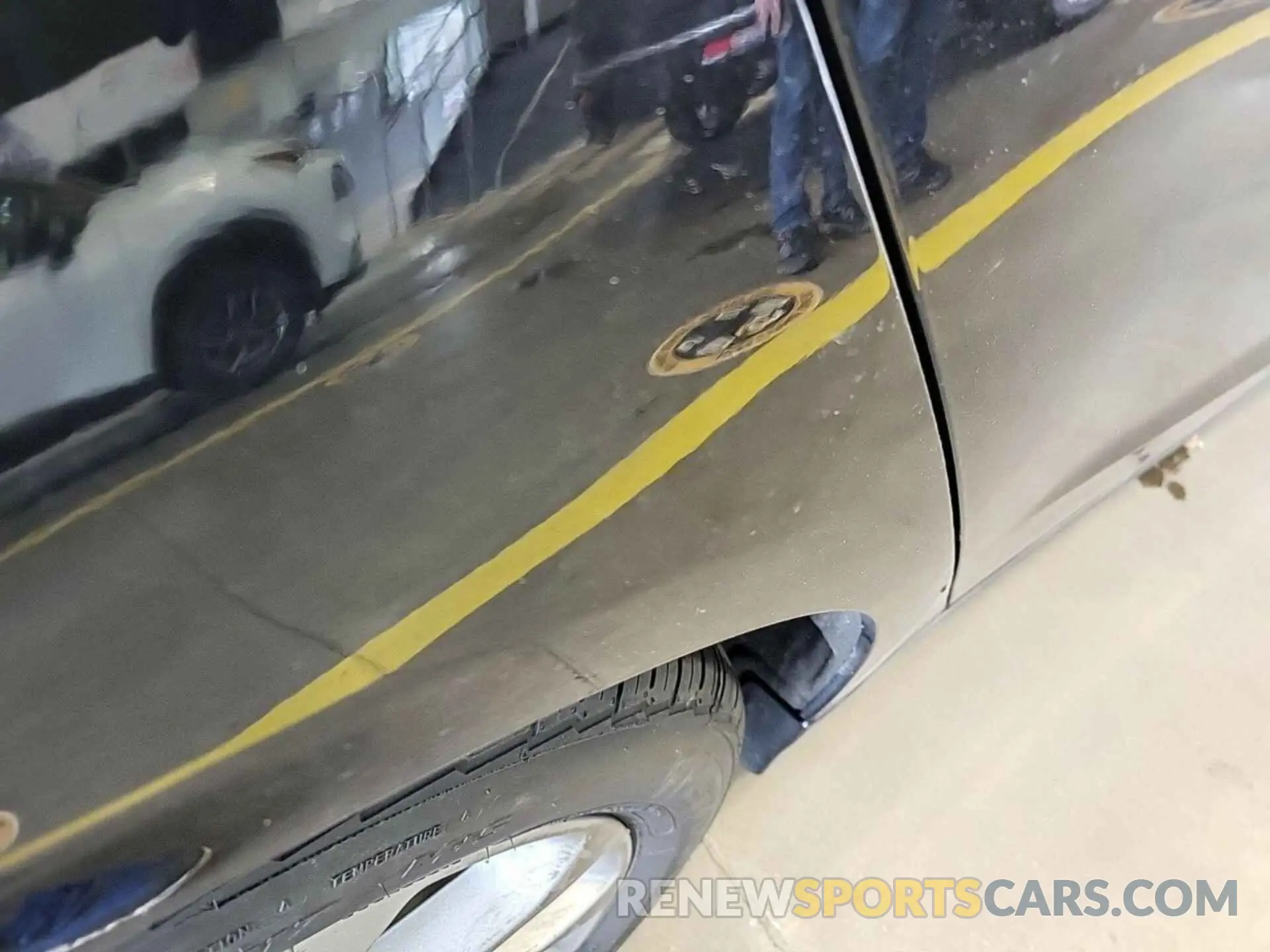 16 Photograph of a damaged car 3FA6P0LU3LR177043 FORD FUSION 2020