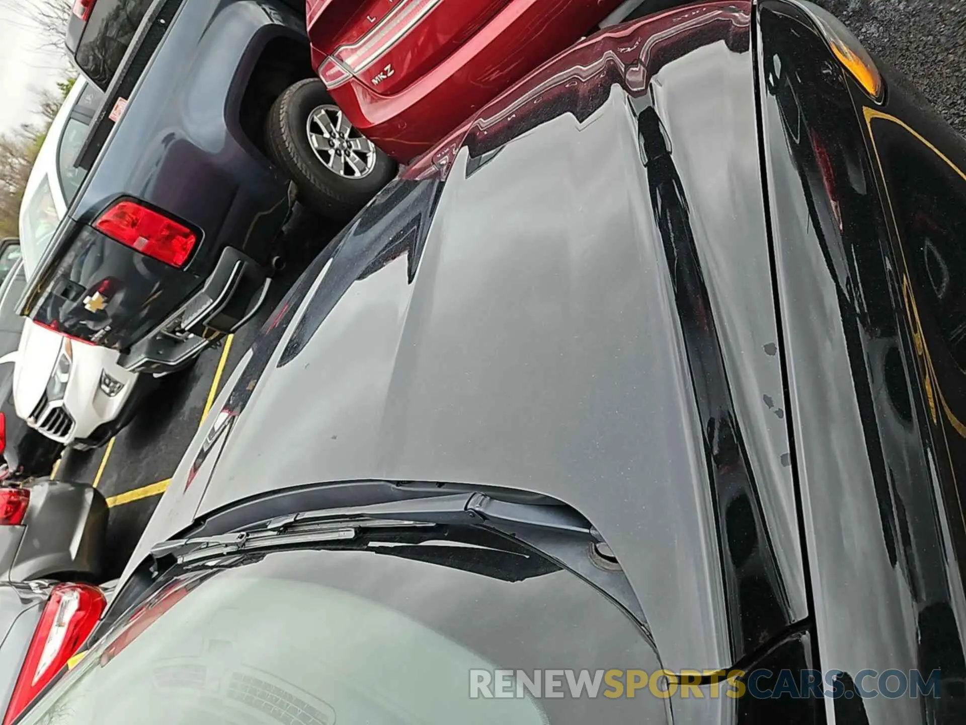 35 Photograph of a damaged car 3FA6P0LU3LR177043 FORD FUSION 2020