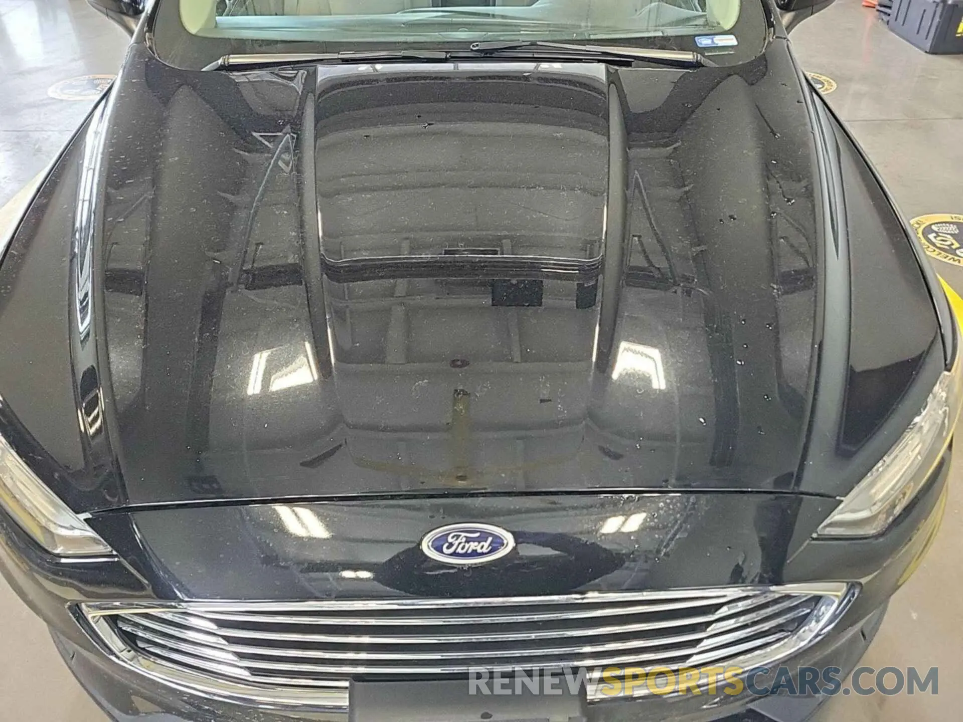 36 Photograph of a damaged car 3FA6P0LU3LR177043 FORD FUSION 2020