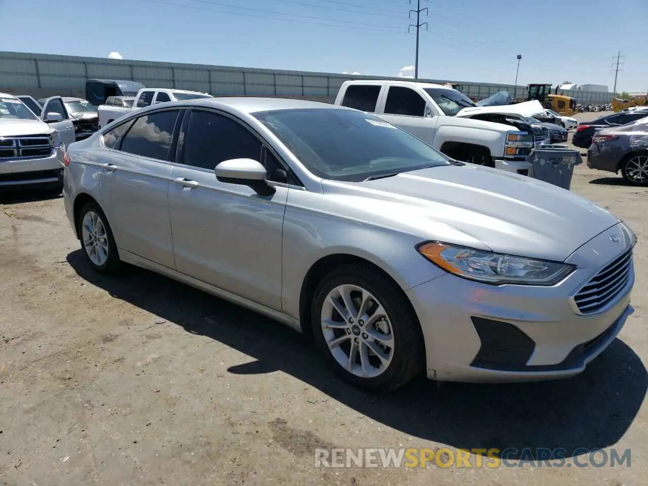 4 Photograph of a damaged car 3FA6P0LU3LR211787 FORD FUSION 2020