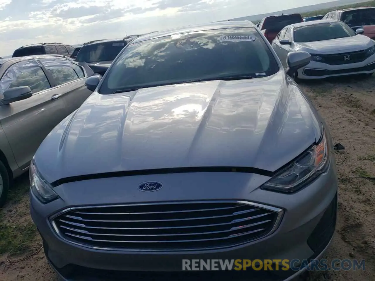 5 Photograph of a damaged car 3FA6P0LU3LR211787 FORD FUSION 2020