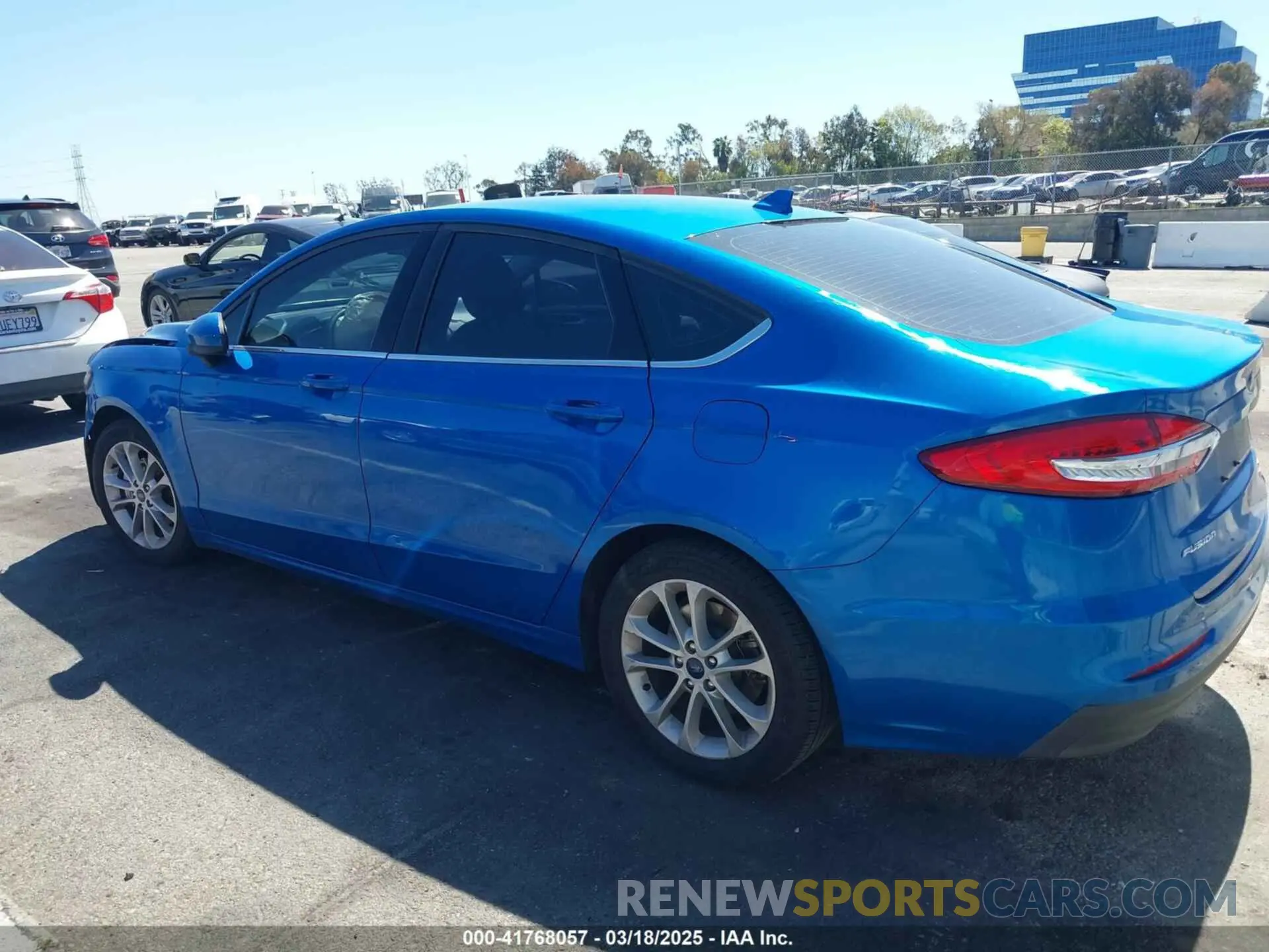 13 Фотография поврежденного автомобиля 3FA6P0LU3LR215130 FORD FUSION 2020