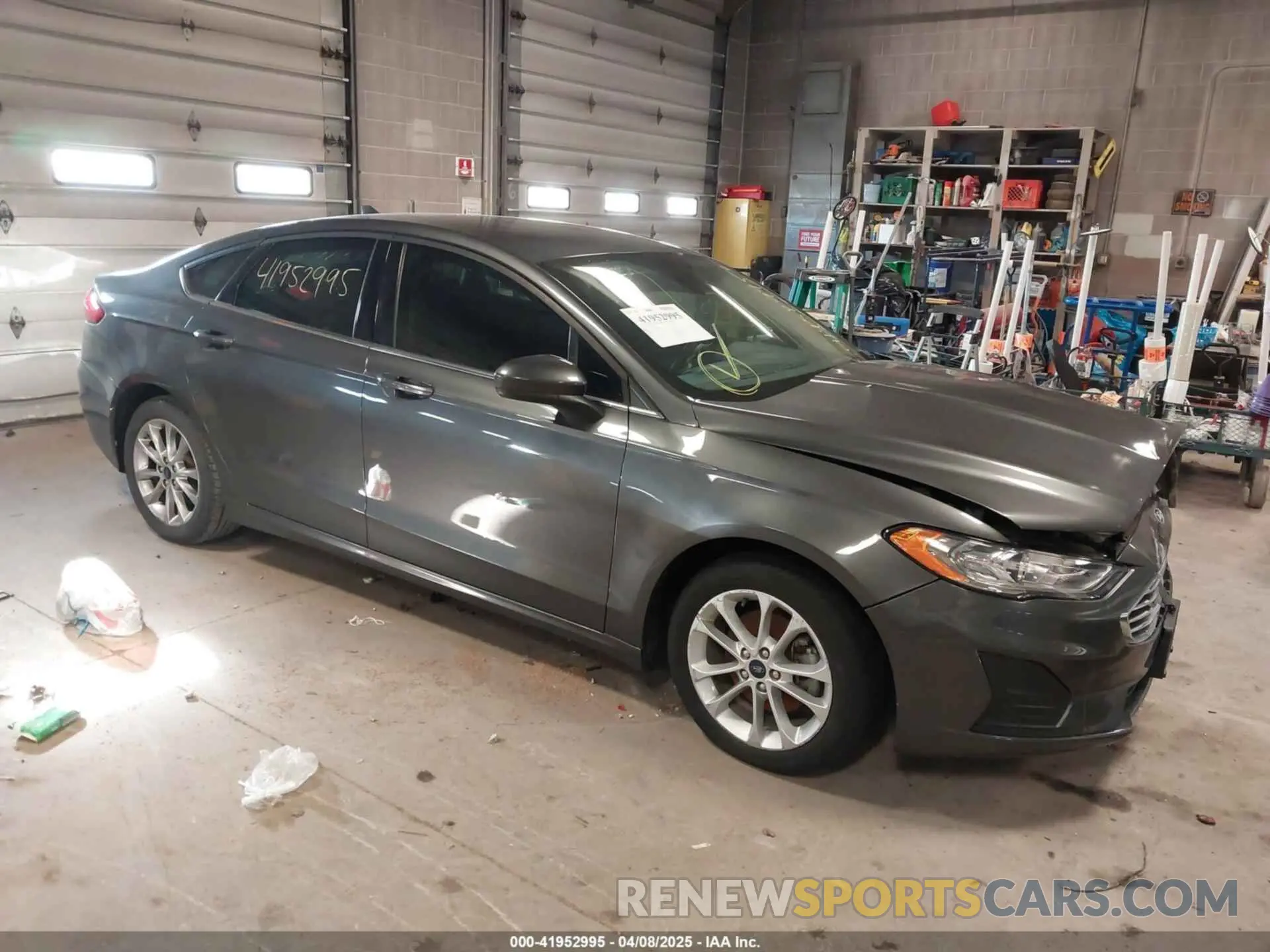 1 Photograph of a damaged car 3FA6P0LU4LR118809 FORD FUSION 2020