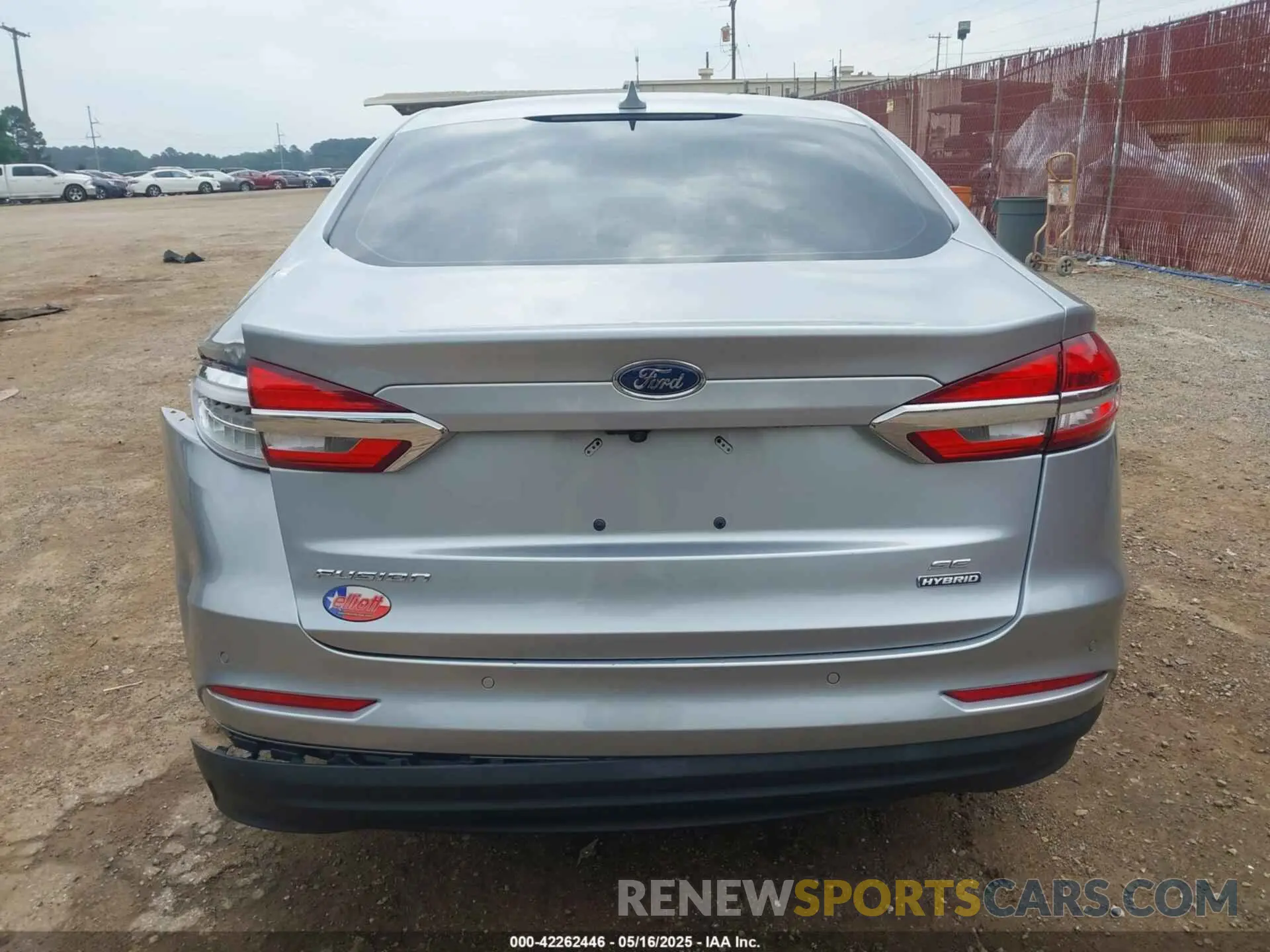 16 Фотография поврежденного автомобиля 3FA6P0LU4LR148070 FORD FUSION 2020