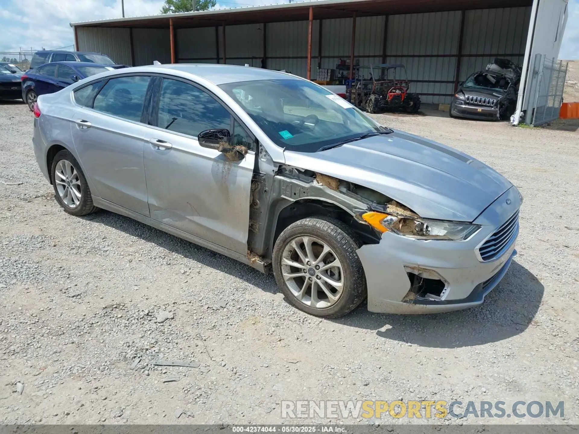 1 Photograph of a damaged car 3FA6P0LU4LR212740 FORD FUSION 2020