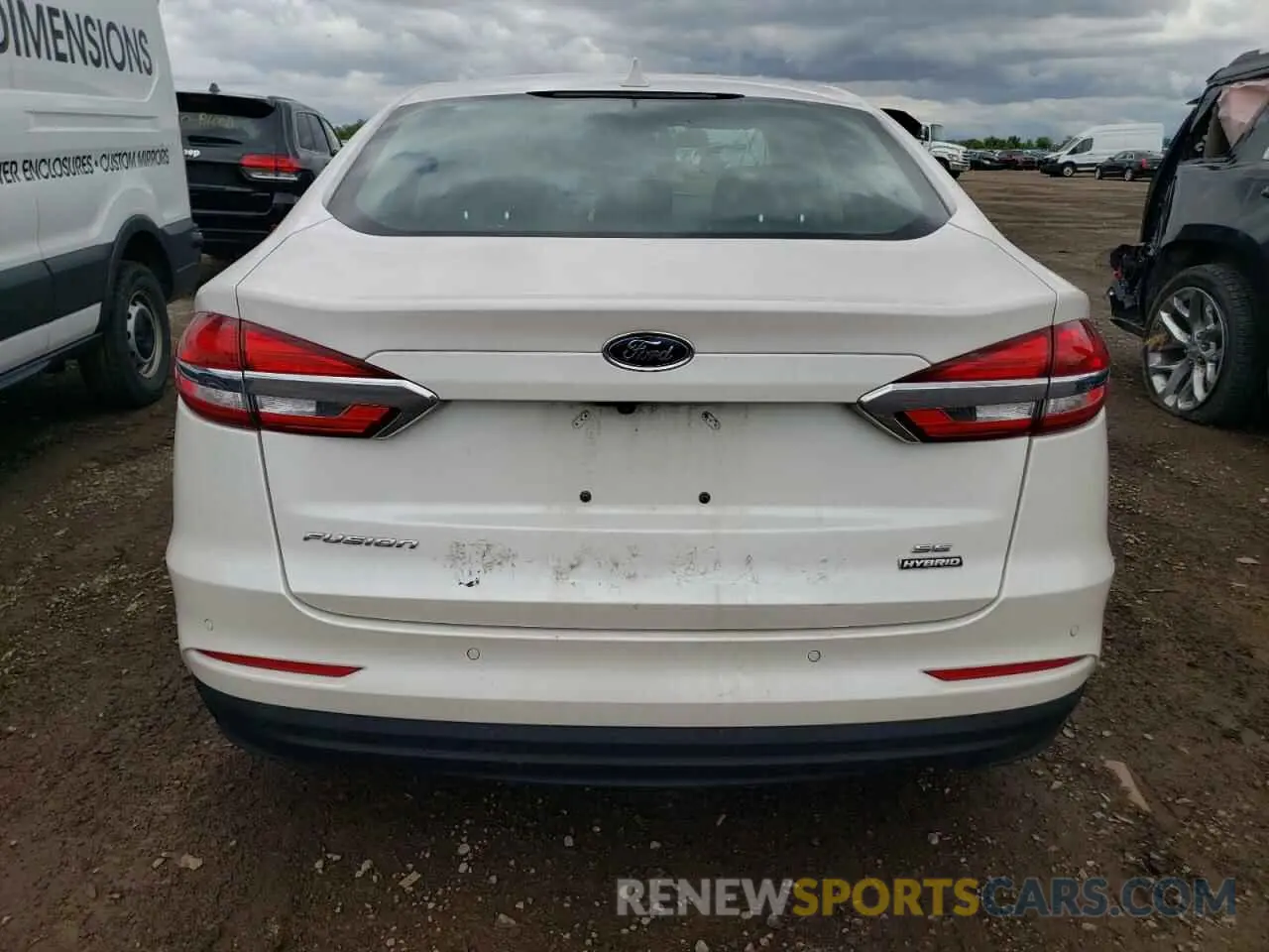6 Фотография поврежденного автомобиля 3FA6P0LU4LR235306 FORD FUSION 2020