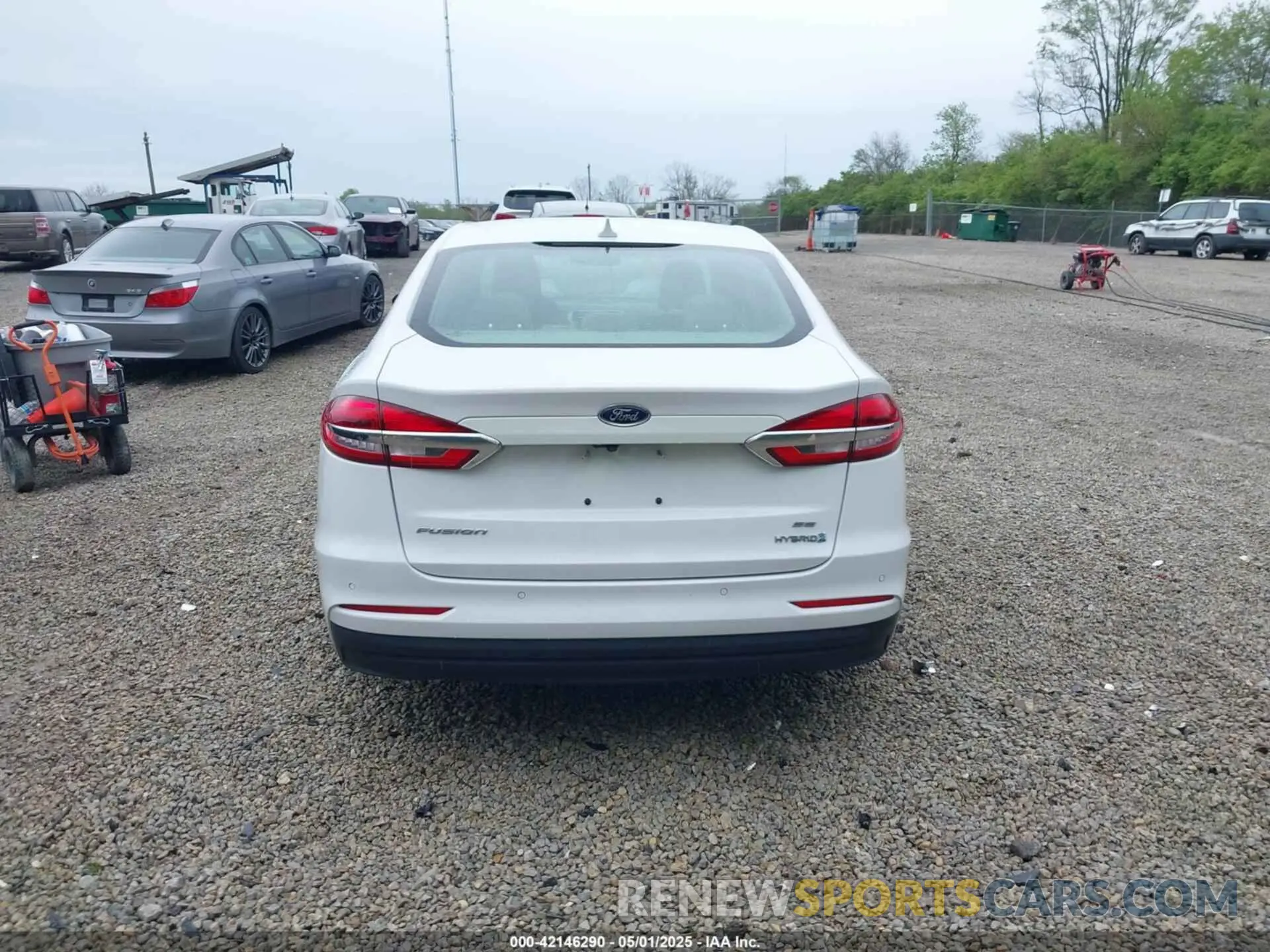 17 Фотография поврежденного автомобиля 3FA6P0LU5LR151074 FORD FUSION 2020