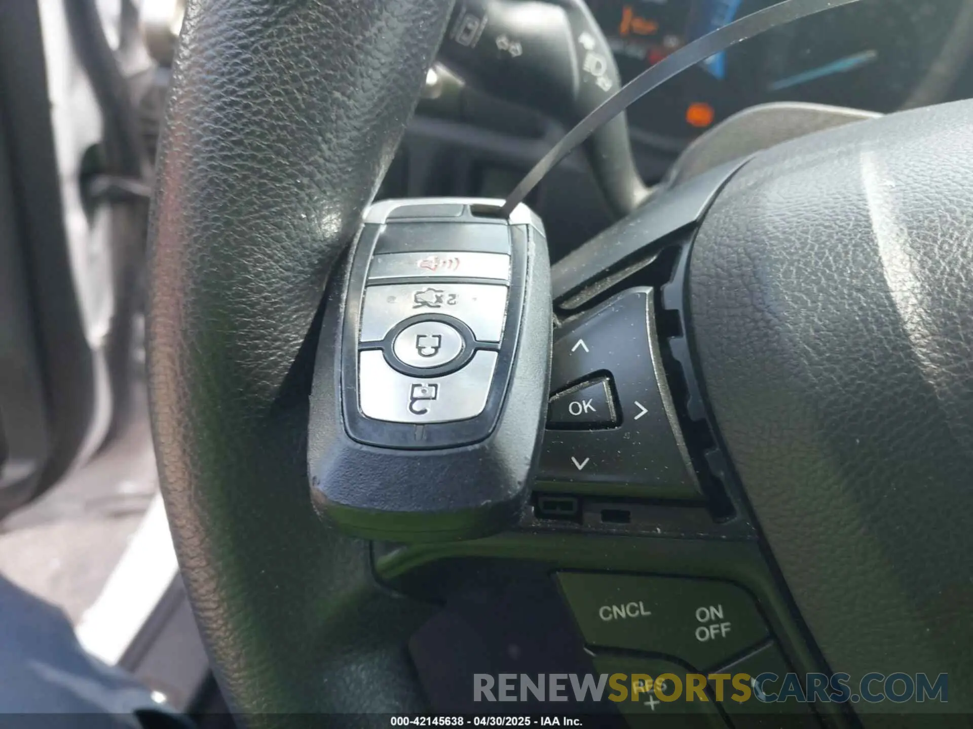 11 Фотография поврежденного автомобиля 3FA6P0LU5LR153942 FORD FUSION 2020