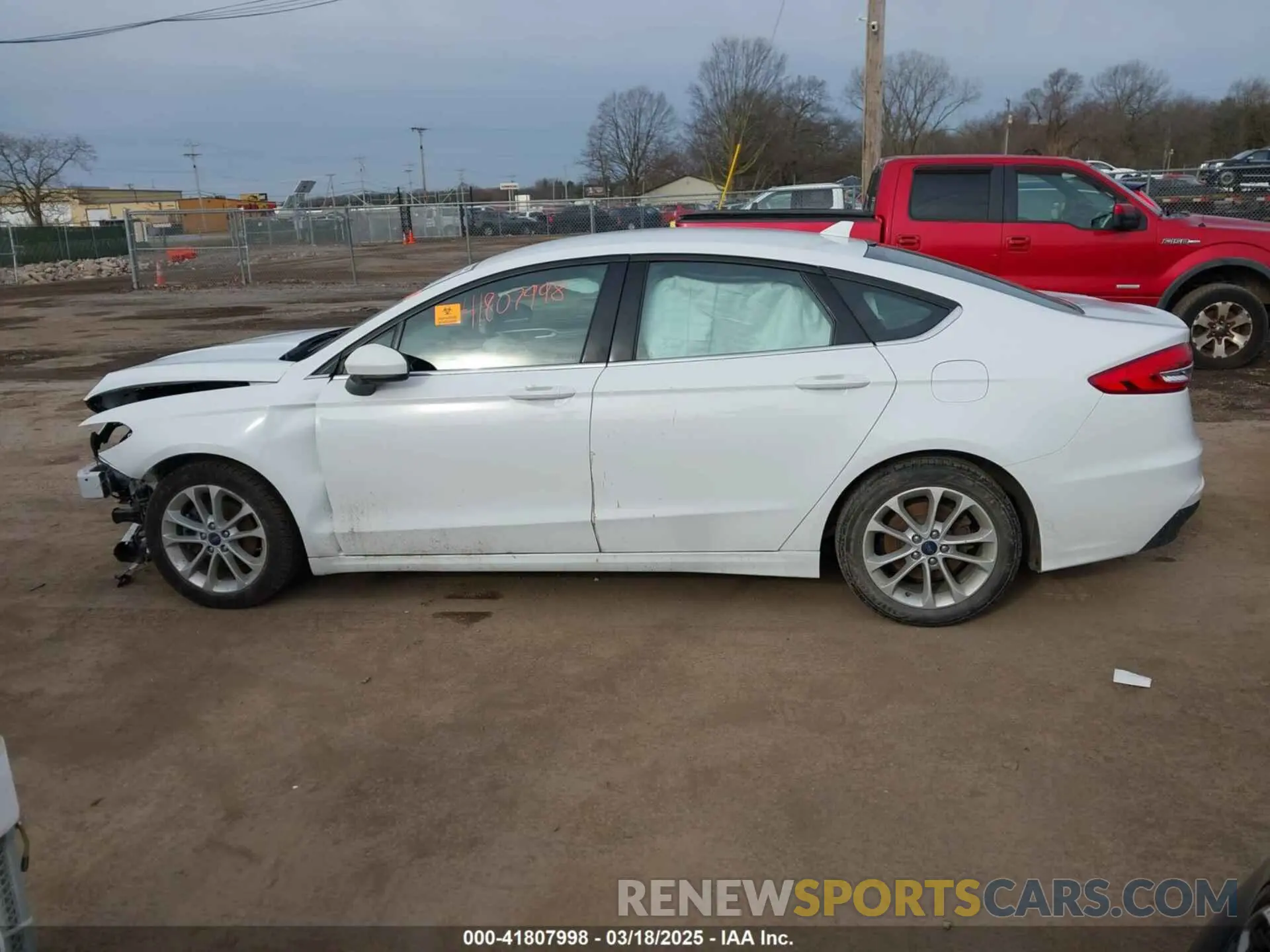 14 Фотография поврежденного автомобиля 3FA6P0LU5LR195611 FORD FUSION 2020