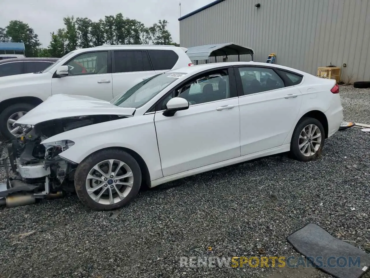 1 Photograph of a damaged car 3FA6P0LU6LR173410 FORD FUSION 2020
