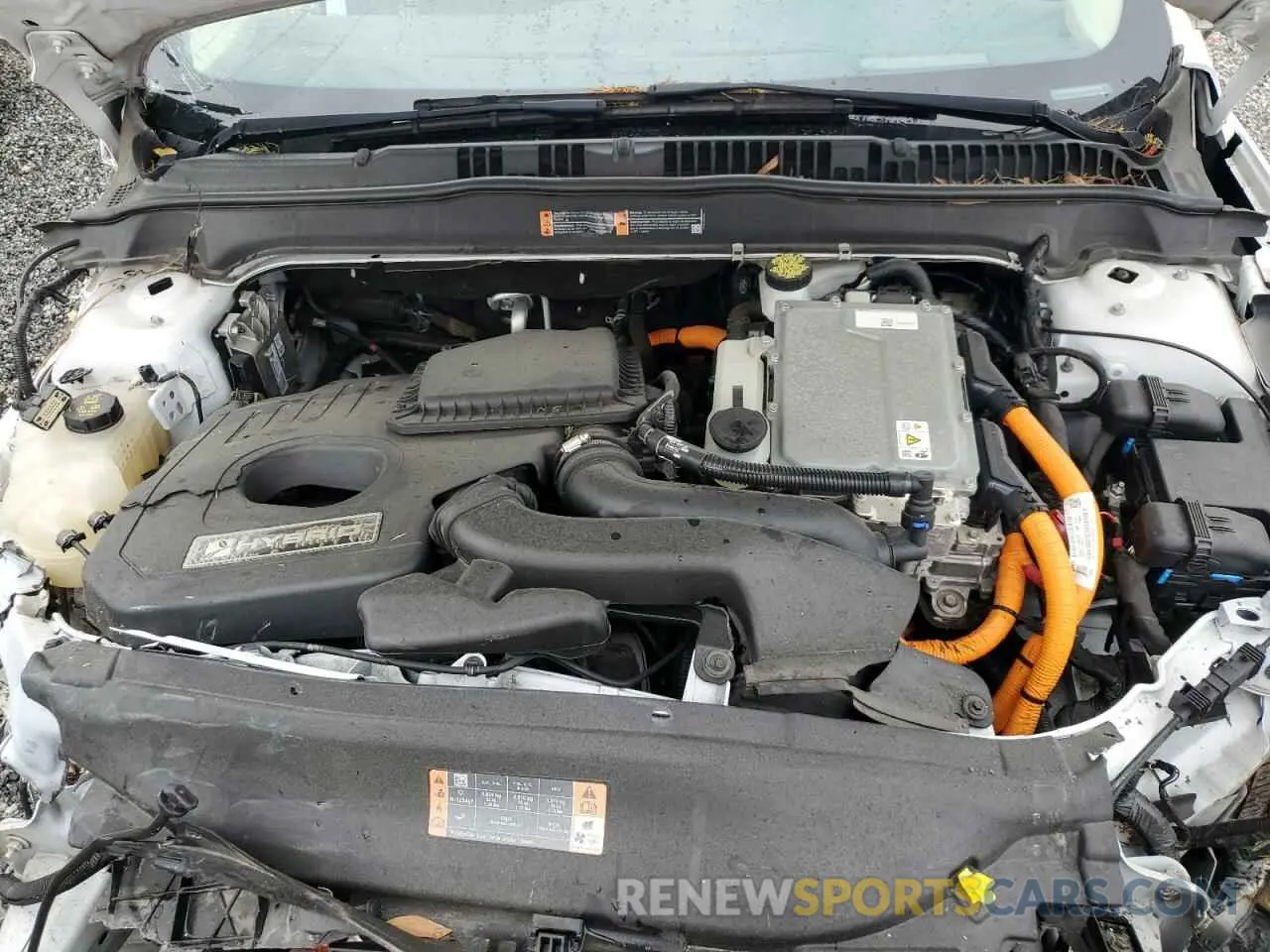 11 Photograph of a damaged car 3FA6P0LU6LR173410 FORD FUSION 2020