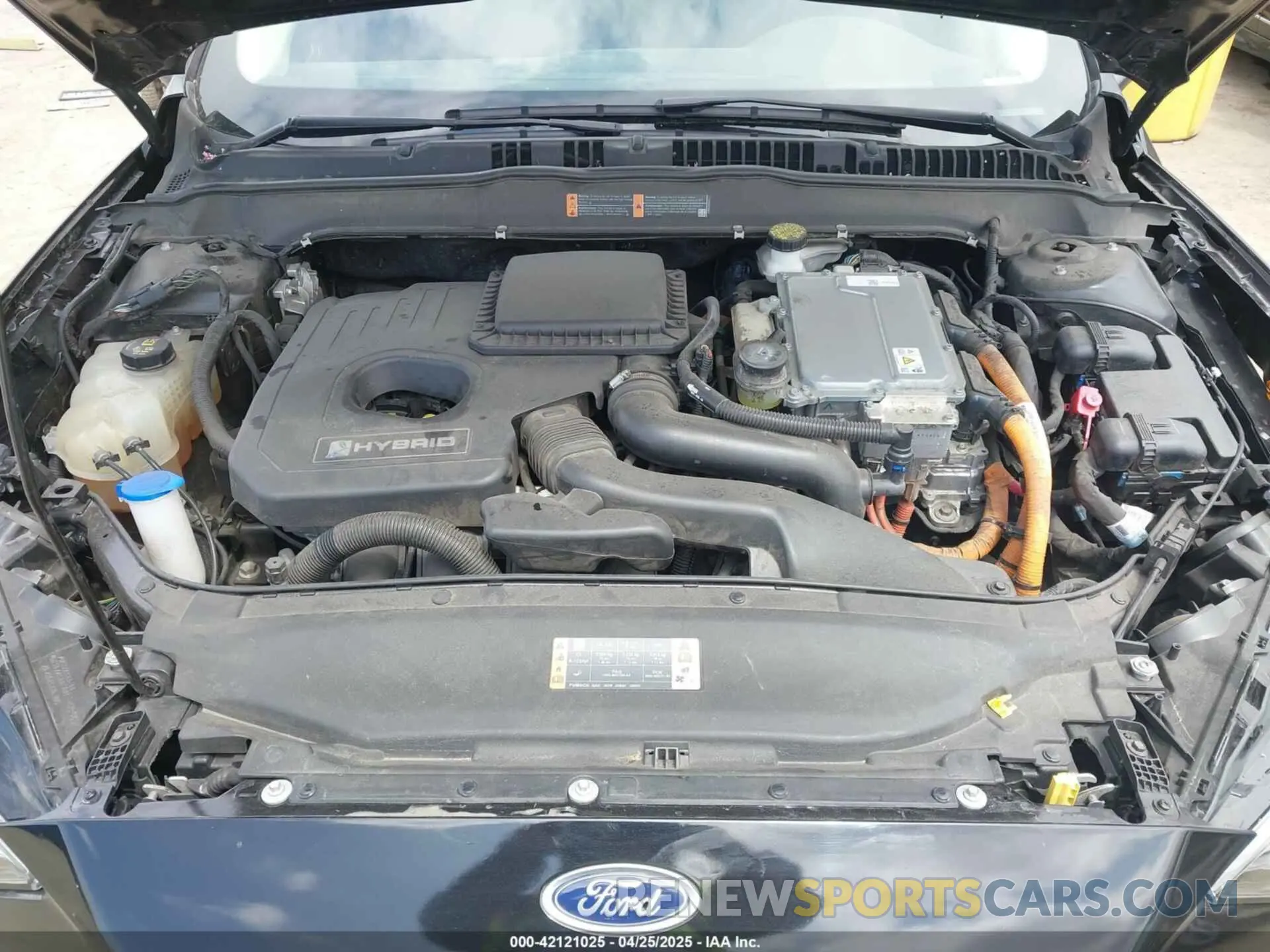 10 Photograph of a damaged car 3FA6P0LU7LR170922 FORD FUSION 2020