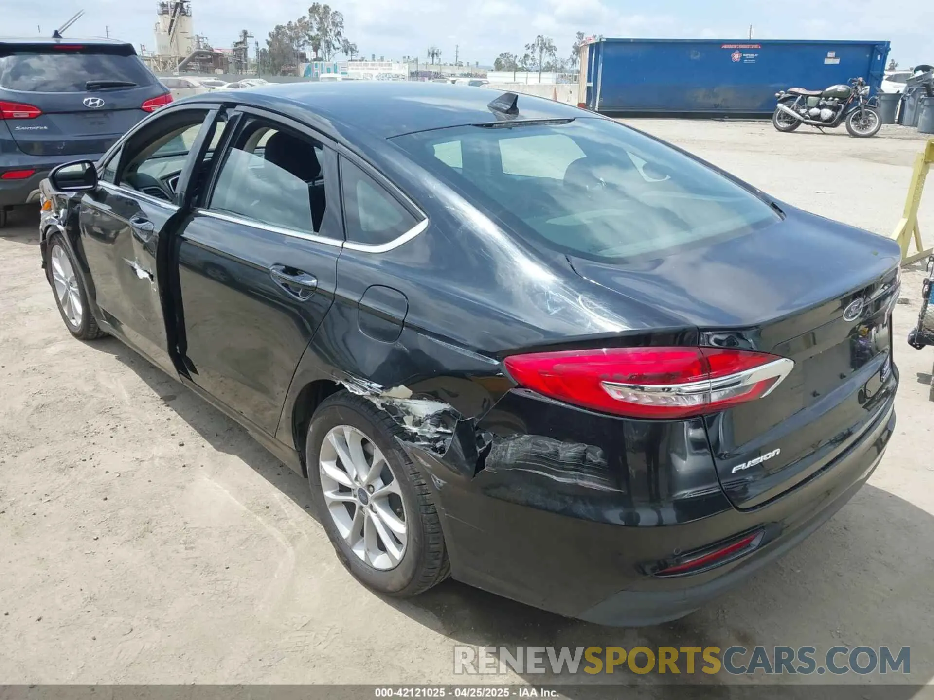 3 Photograph of a damaged car 3FA6P0LU7LR170922 FORD FUSION 2020