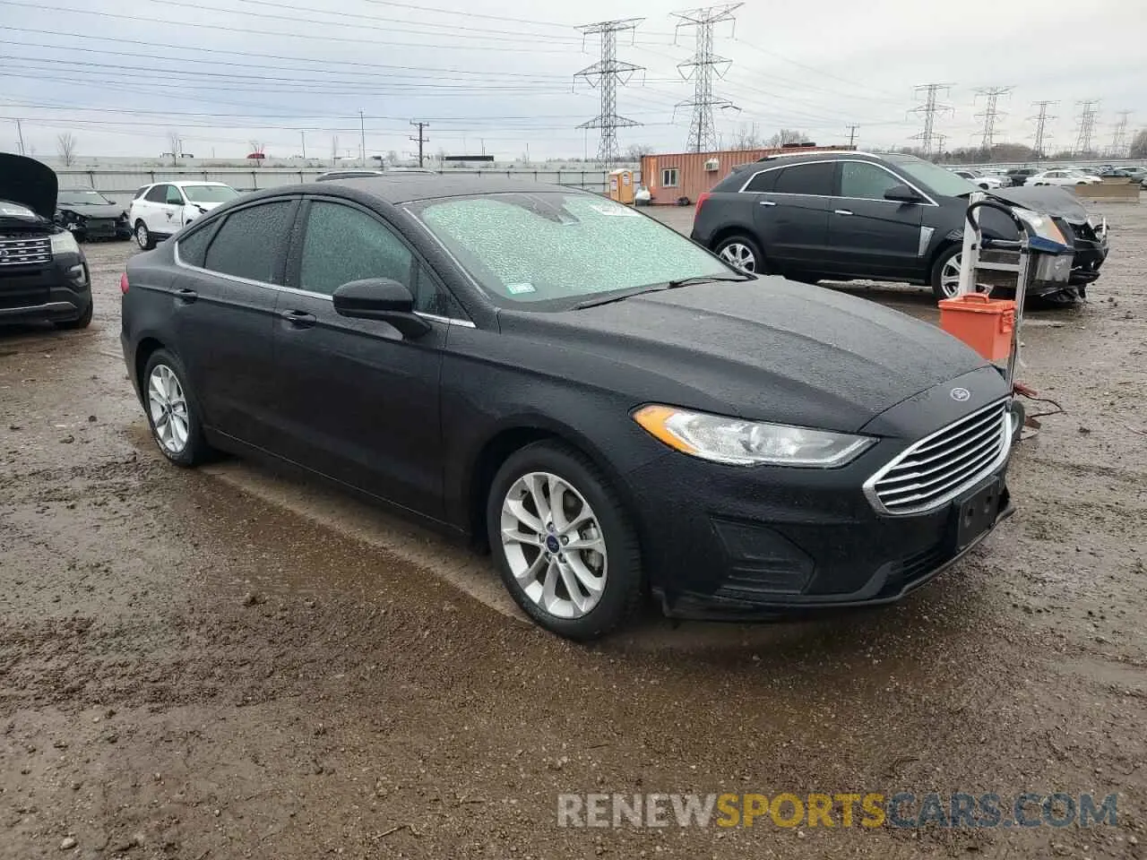 4 Фотография поврежденного автомобиля 3FA6P0LU7LR248177 FORD FUSION 2020