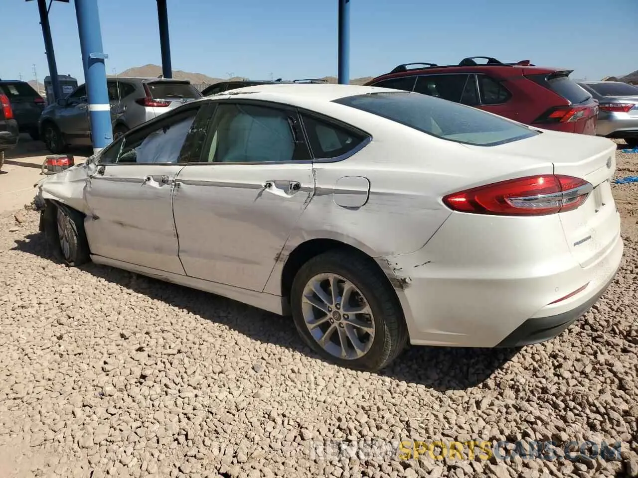 2 Фотография поврежденного автомобиля 3FA6P0LU8LR259611 FORD FUSION 2020